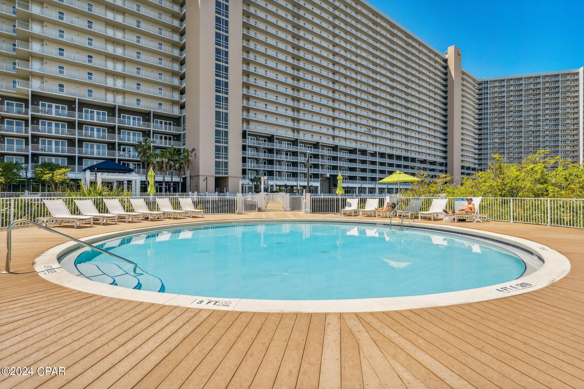 Laketown Wharf - Residential
