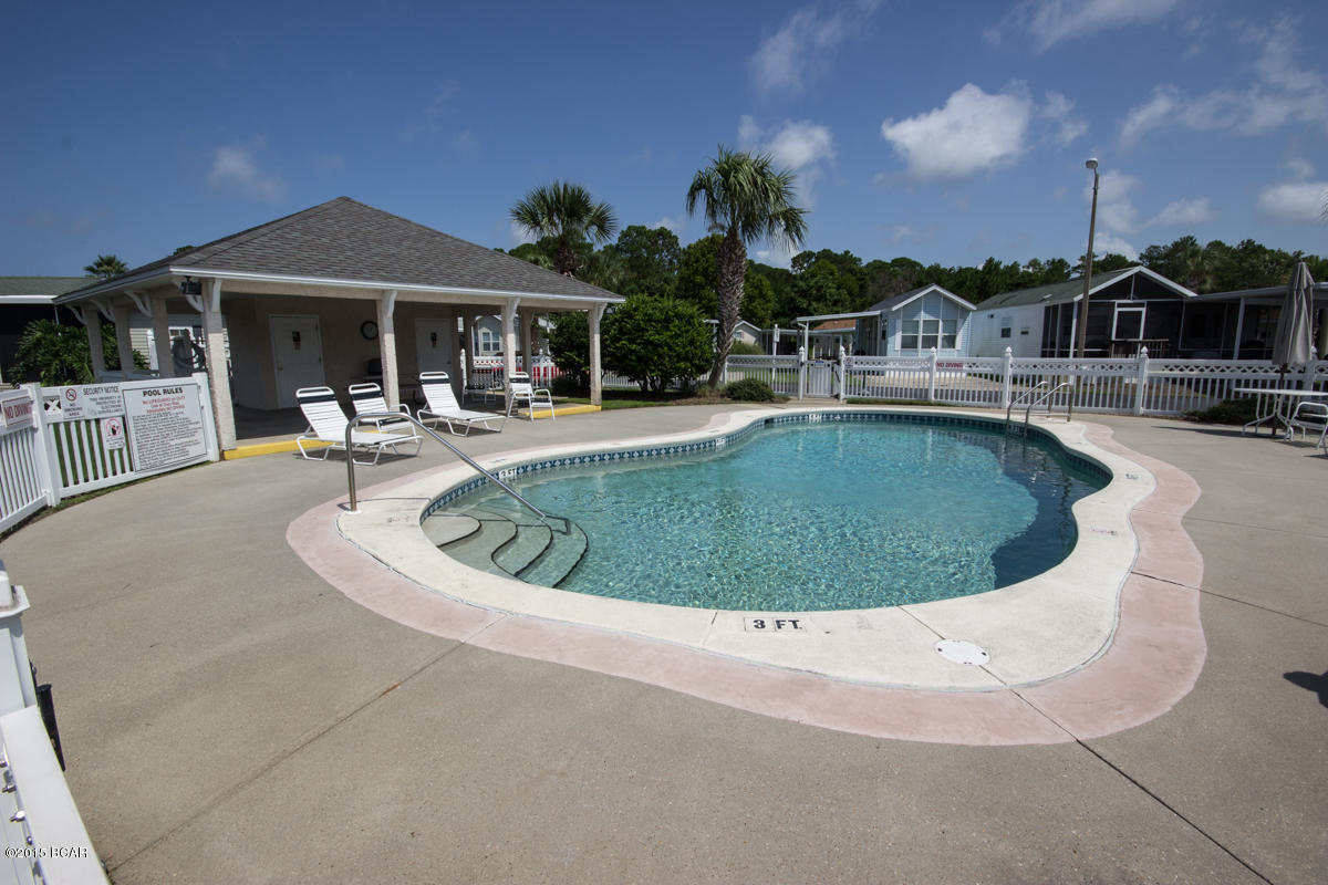 Emerald Pointe Resort - Residential