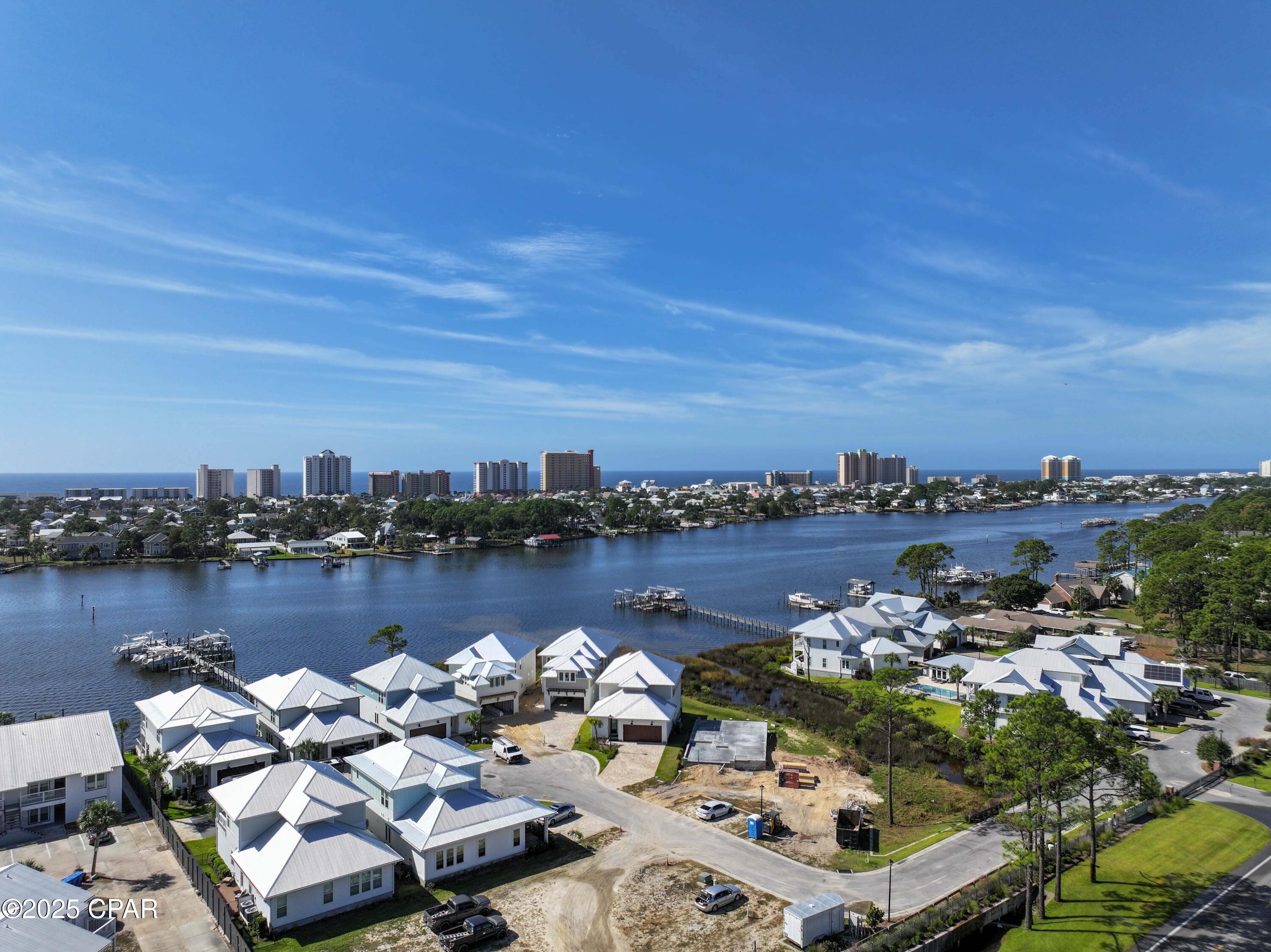 WATERFRONT NEW CONSTRUCTION -5 BEDROOM, 4.5 BATH, 3700 SQ FEET. BEAUTIFULLY DECORATED.
COMMUNITY POOL AND A BOAT SLIP FOR A 30 FOOT BOAT. Low HOA. Wonderful neighbors. Close to restaurants and take your boat out to shell Island or go fishing for the day.