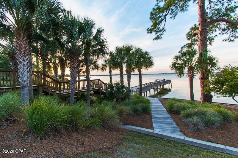 Magnolia Bay Club - Residential