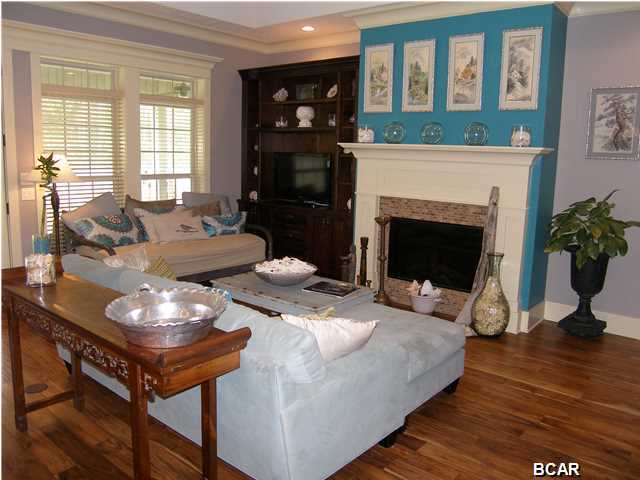 Hawks Landing - Residential