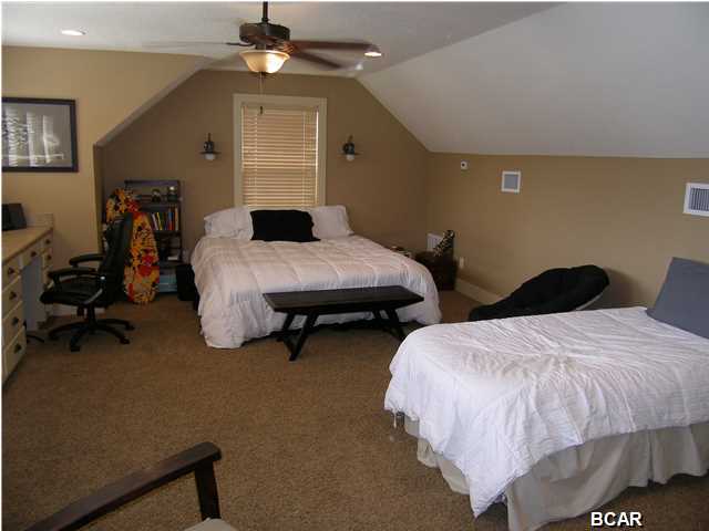 Hawks Landing - Residential