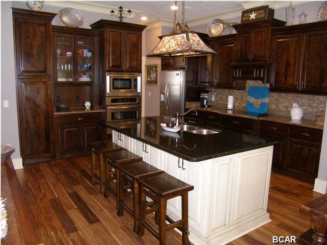 Hawks Landing - Residential
