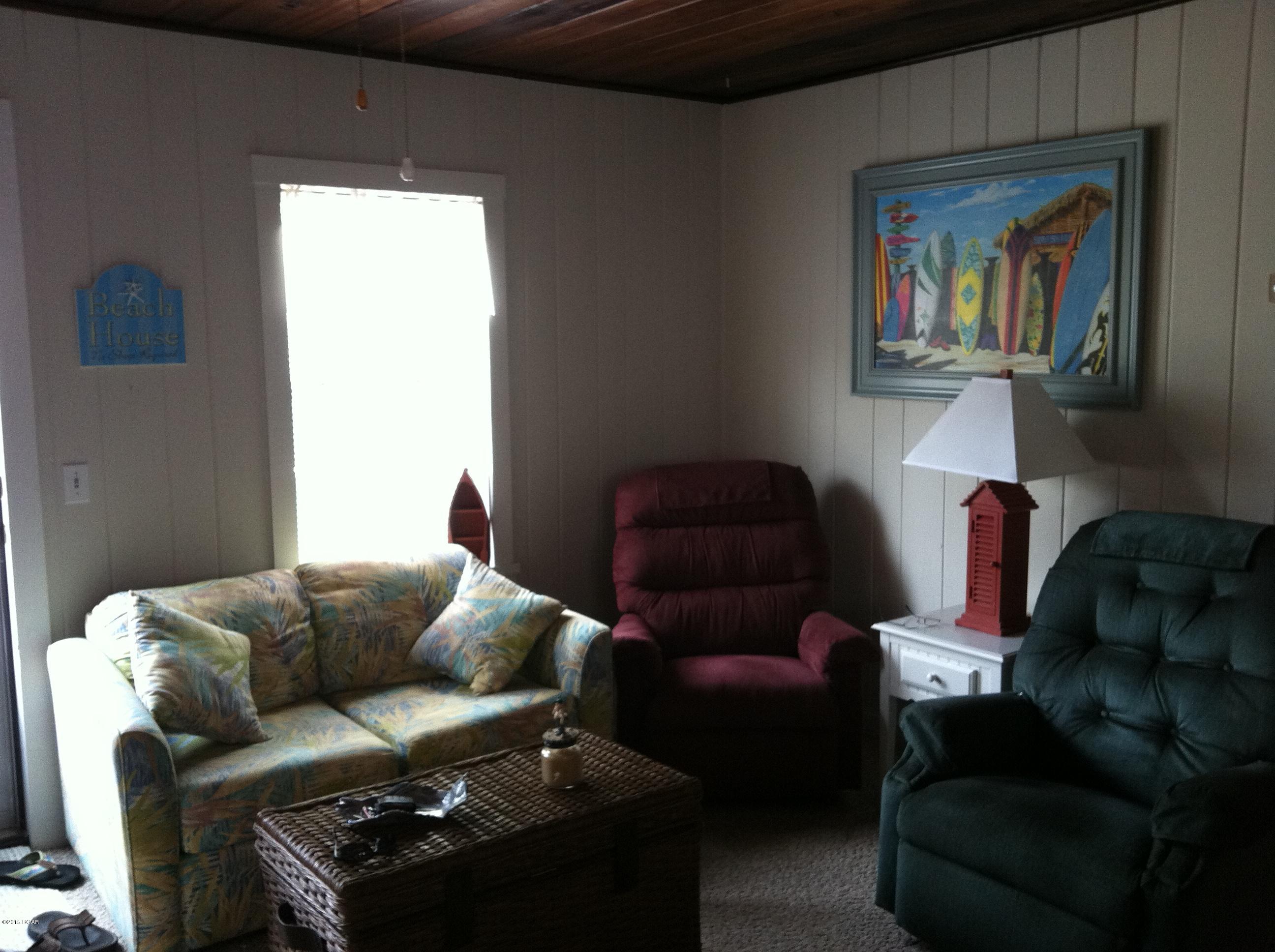 Laguna Beach 7th Add - Residential Lease