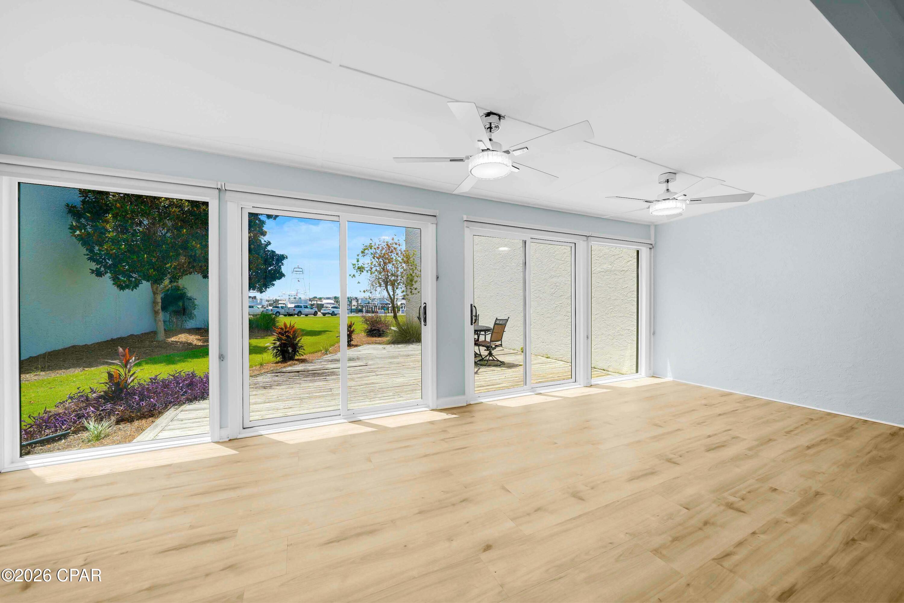 Bay Point Harbour Villas - Residential