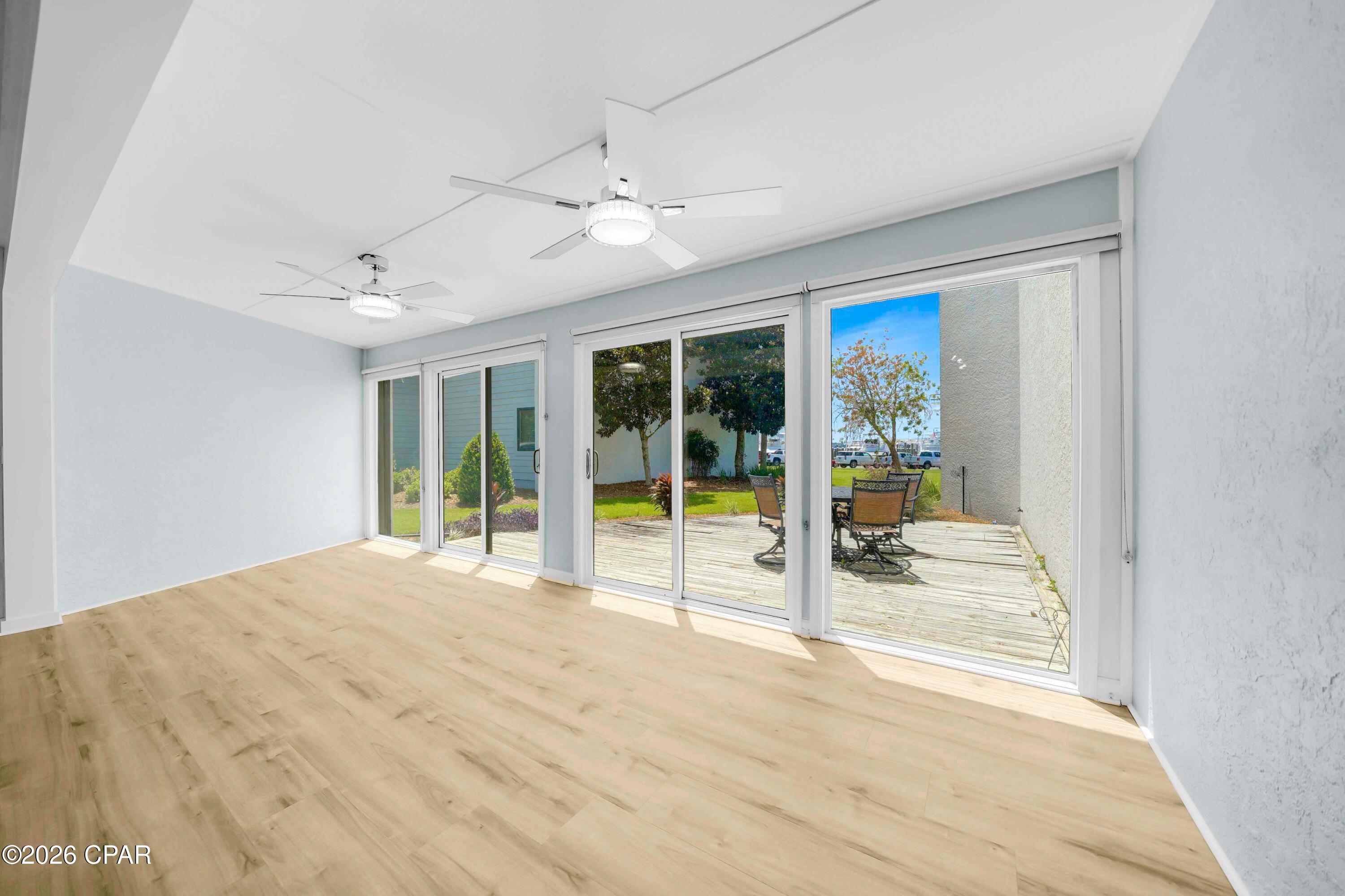 Bay Point Harbour Villas - Residential