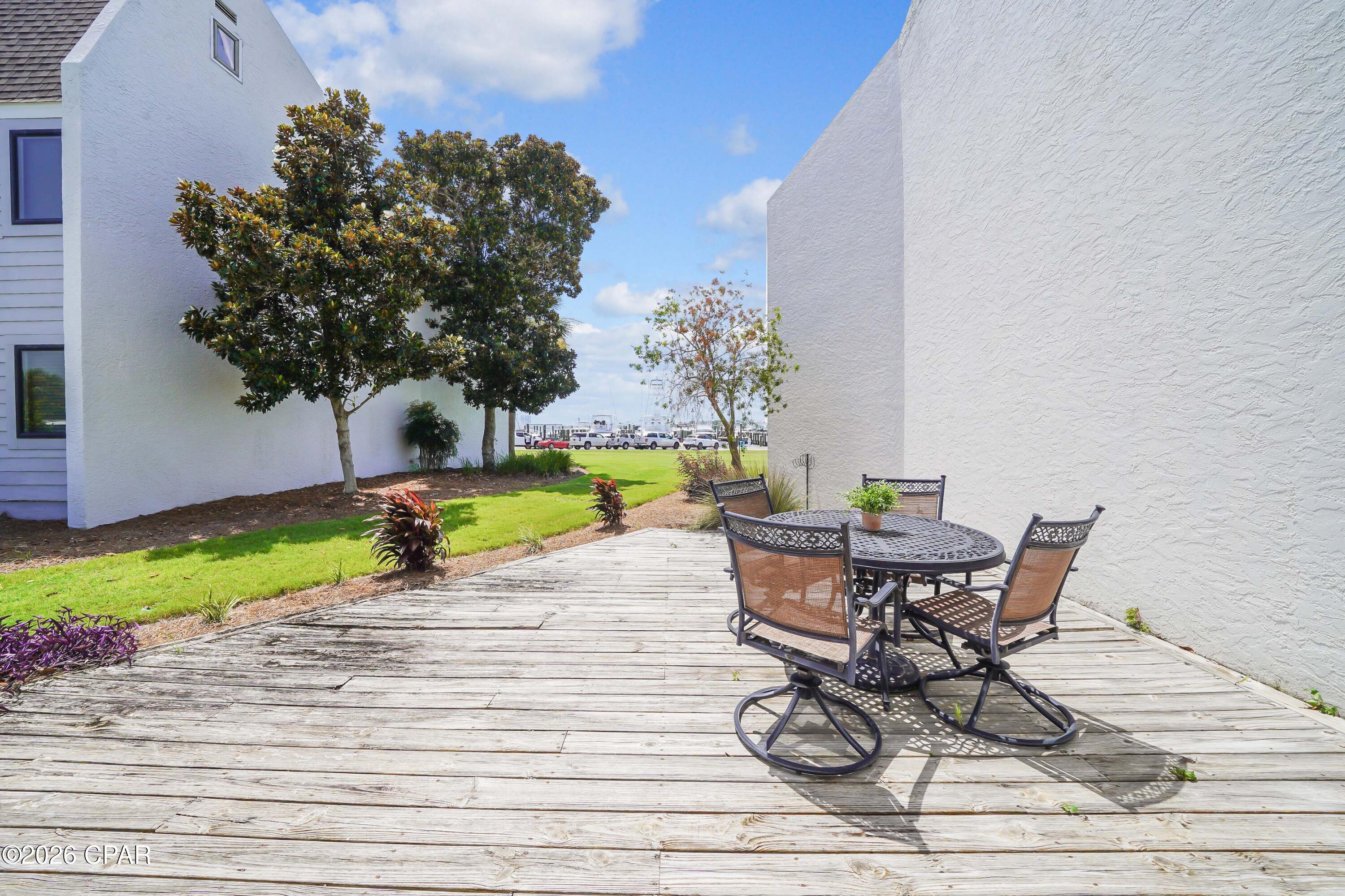 Bay Point Harbour Villas - Residential