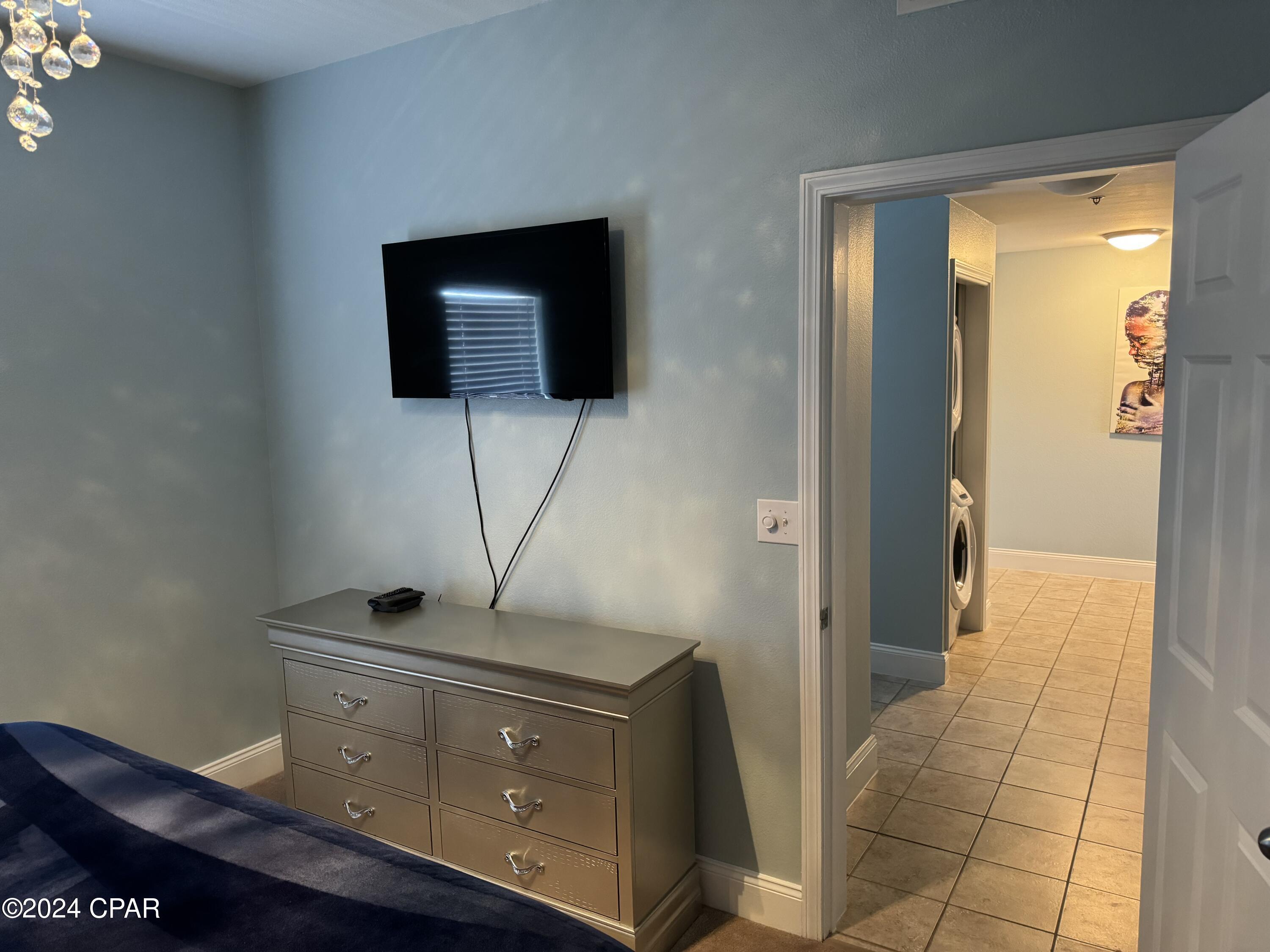 Laketown Wharf - Residential
