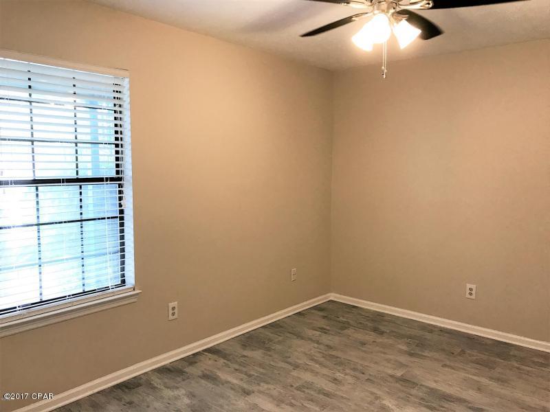 Greenwood Estates 4 - Residential Lease