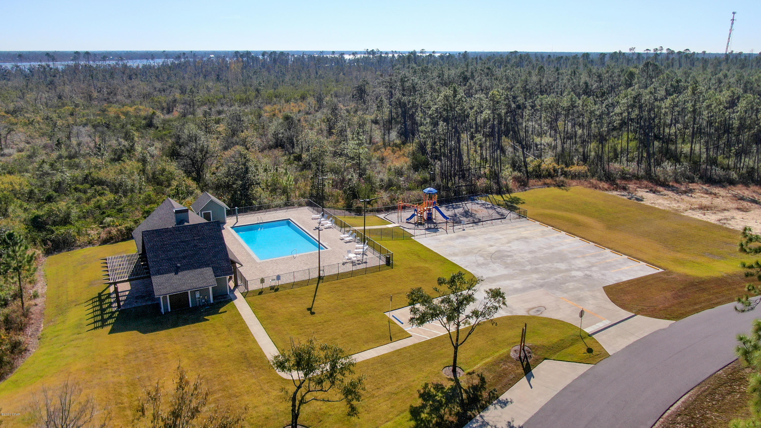 Cedar Creek At Deerpoint Lake - Residential