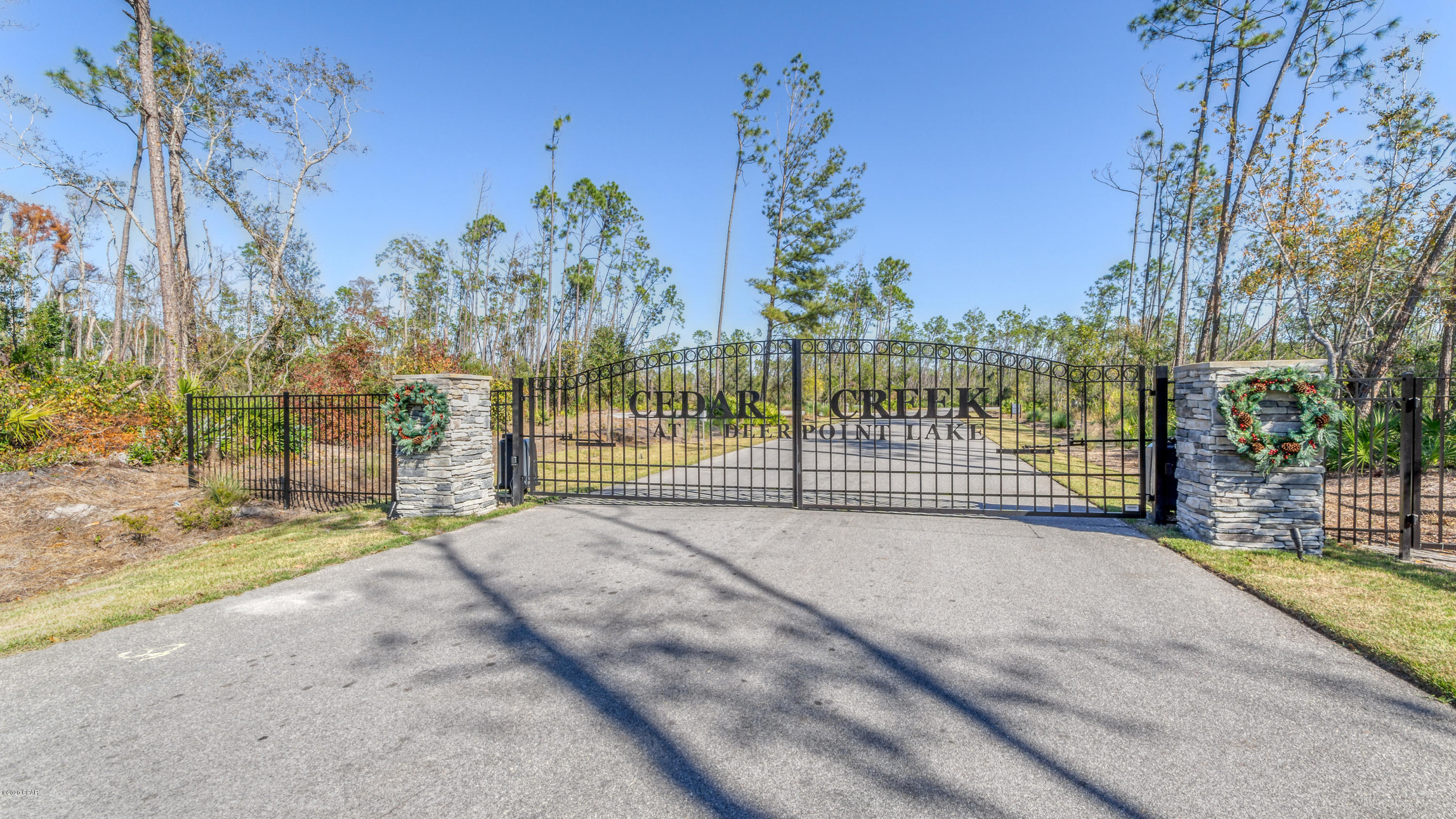 Cedar Creek At Deerpoint Lake - Residential