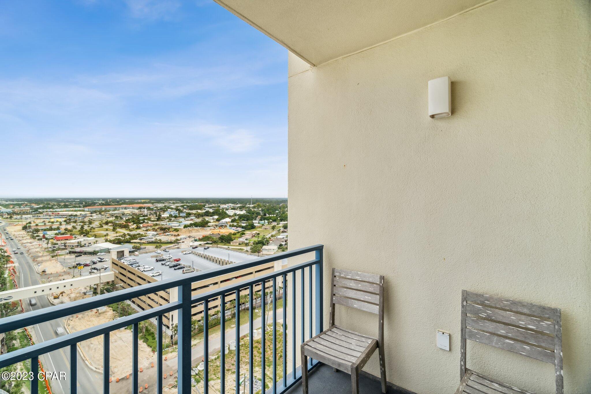 Sterling Breeze - Residential