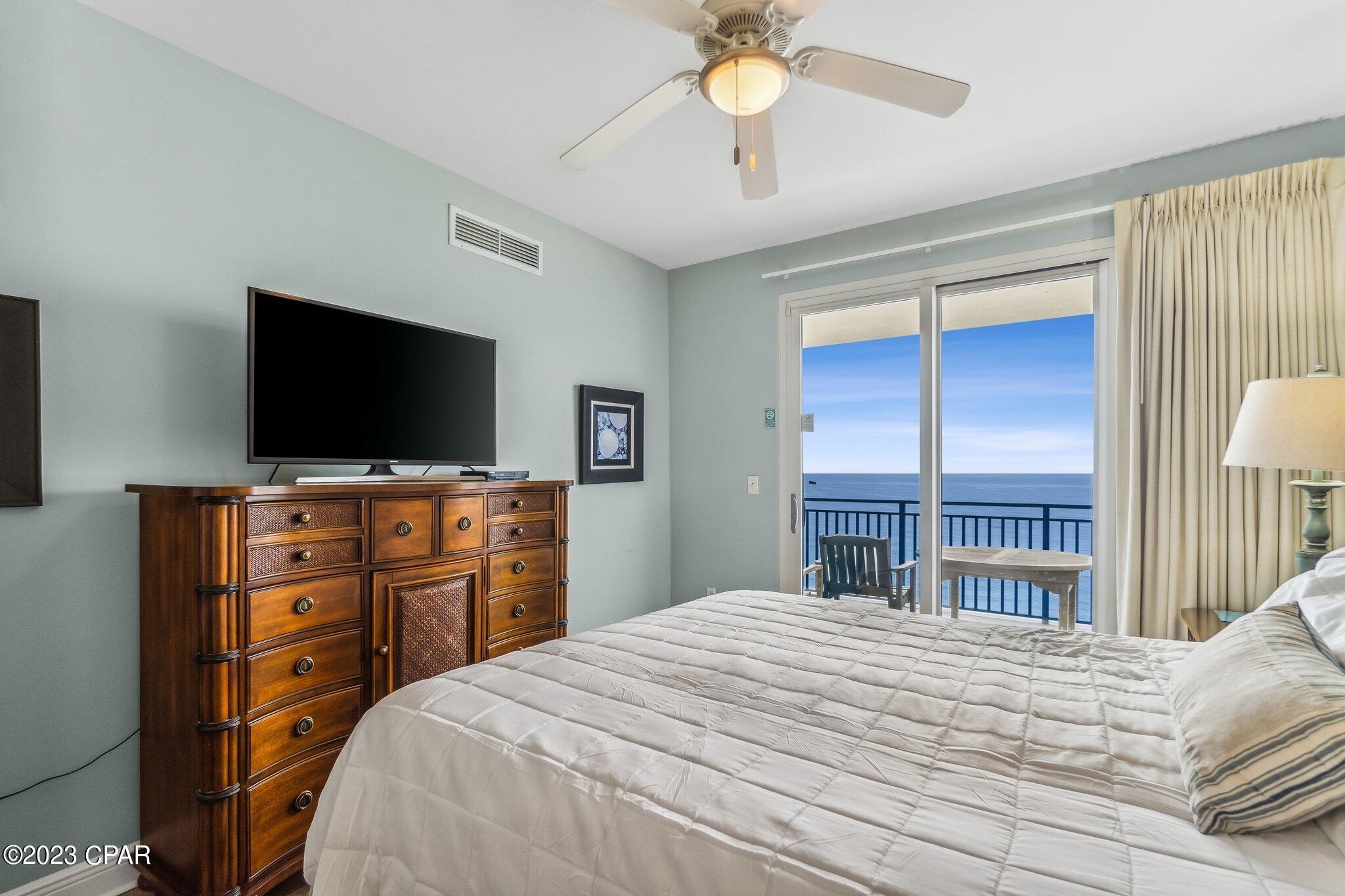 Sterling Breeze - Residential