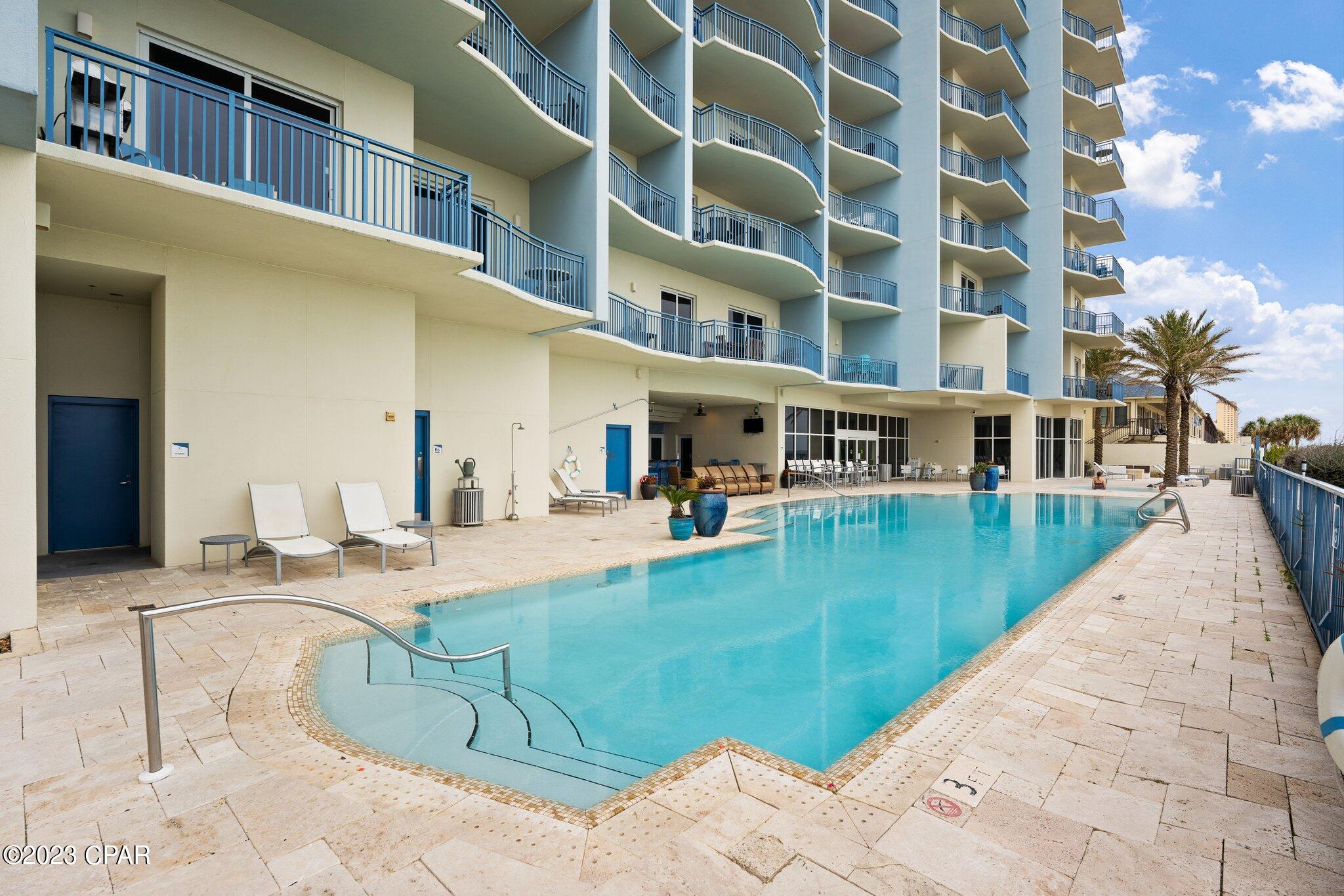 Sterling Breeze - Residential