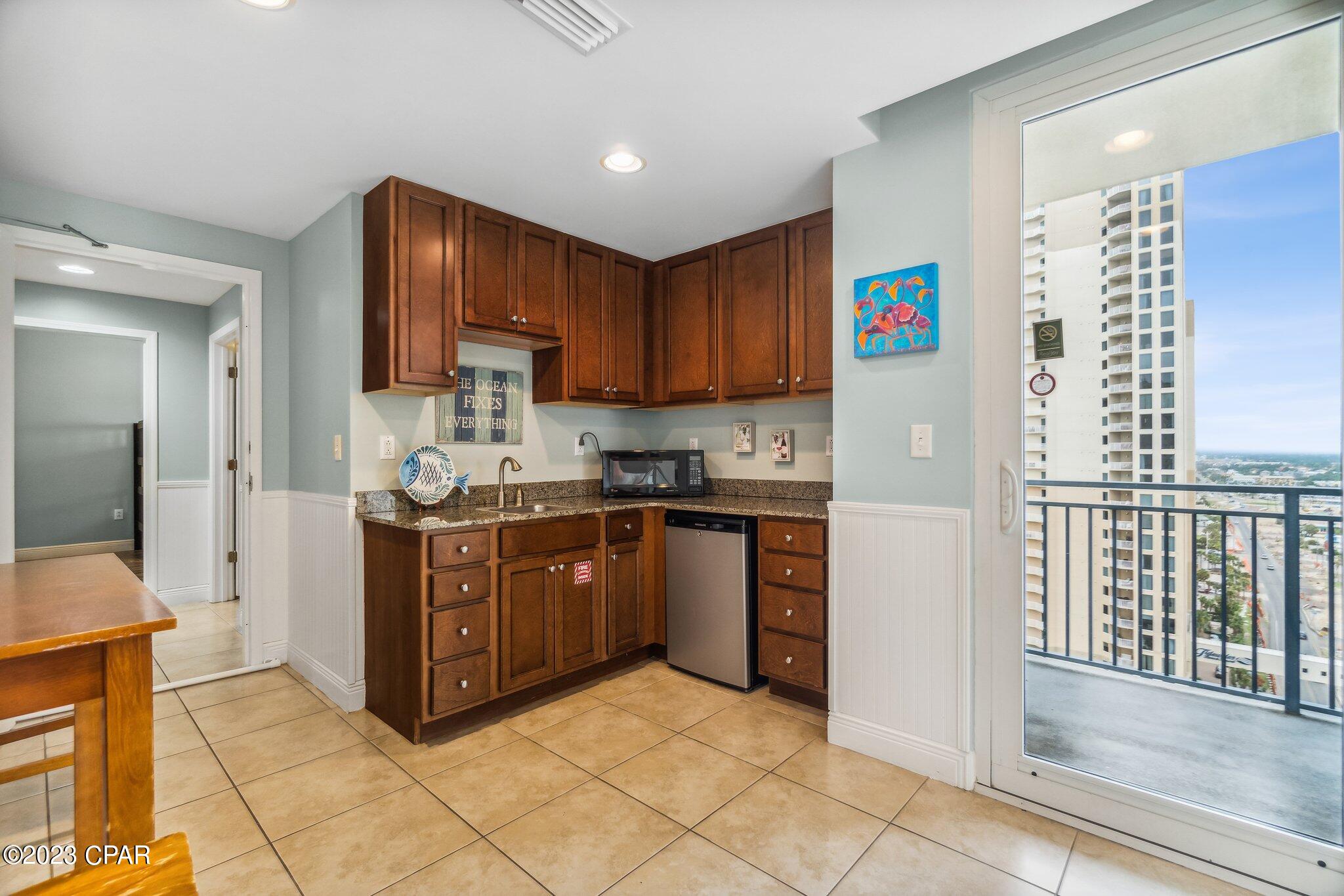 Sterling Breeze - Residential