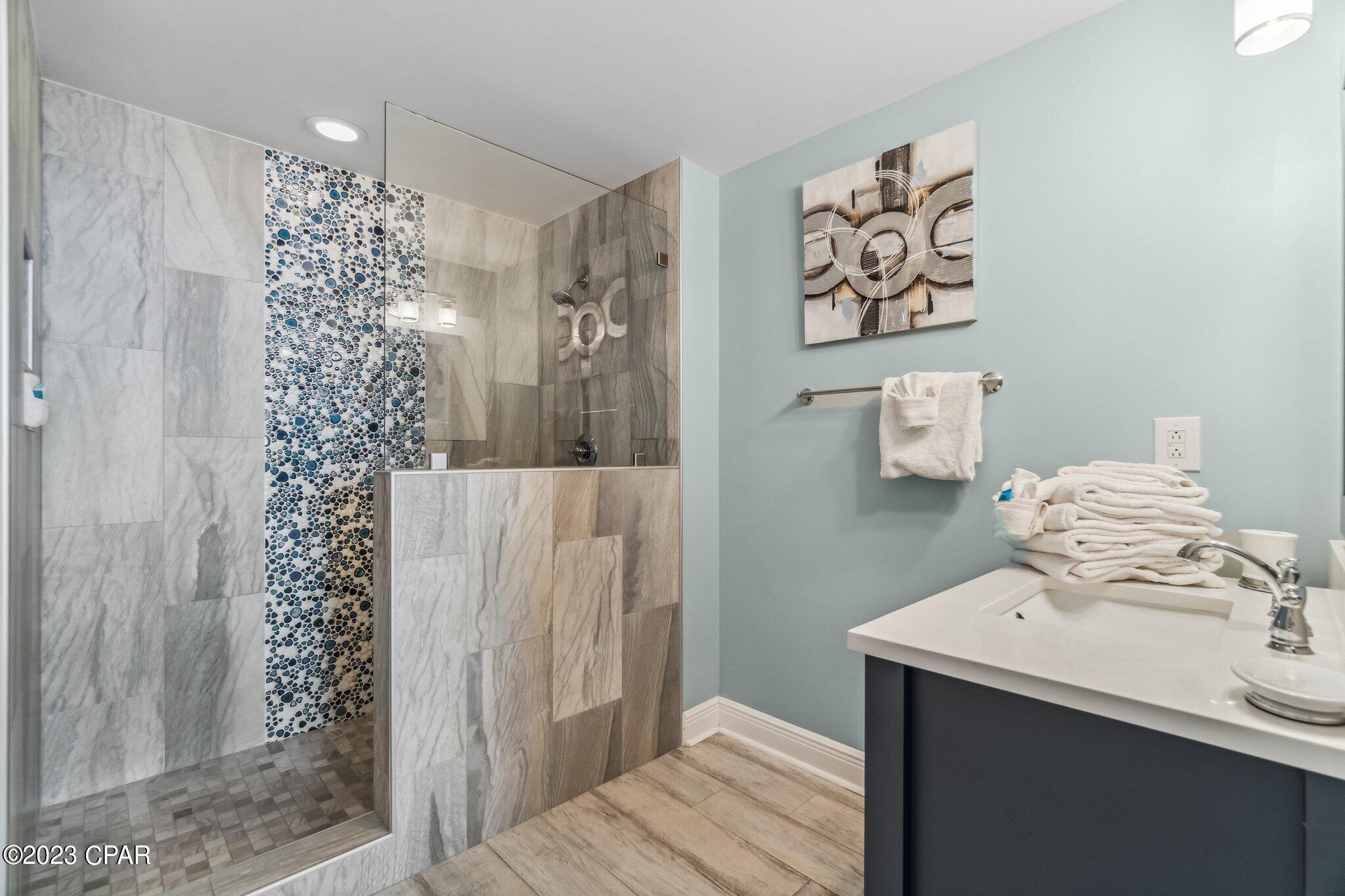 Sterling Breeze - Residential