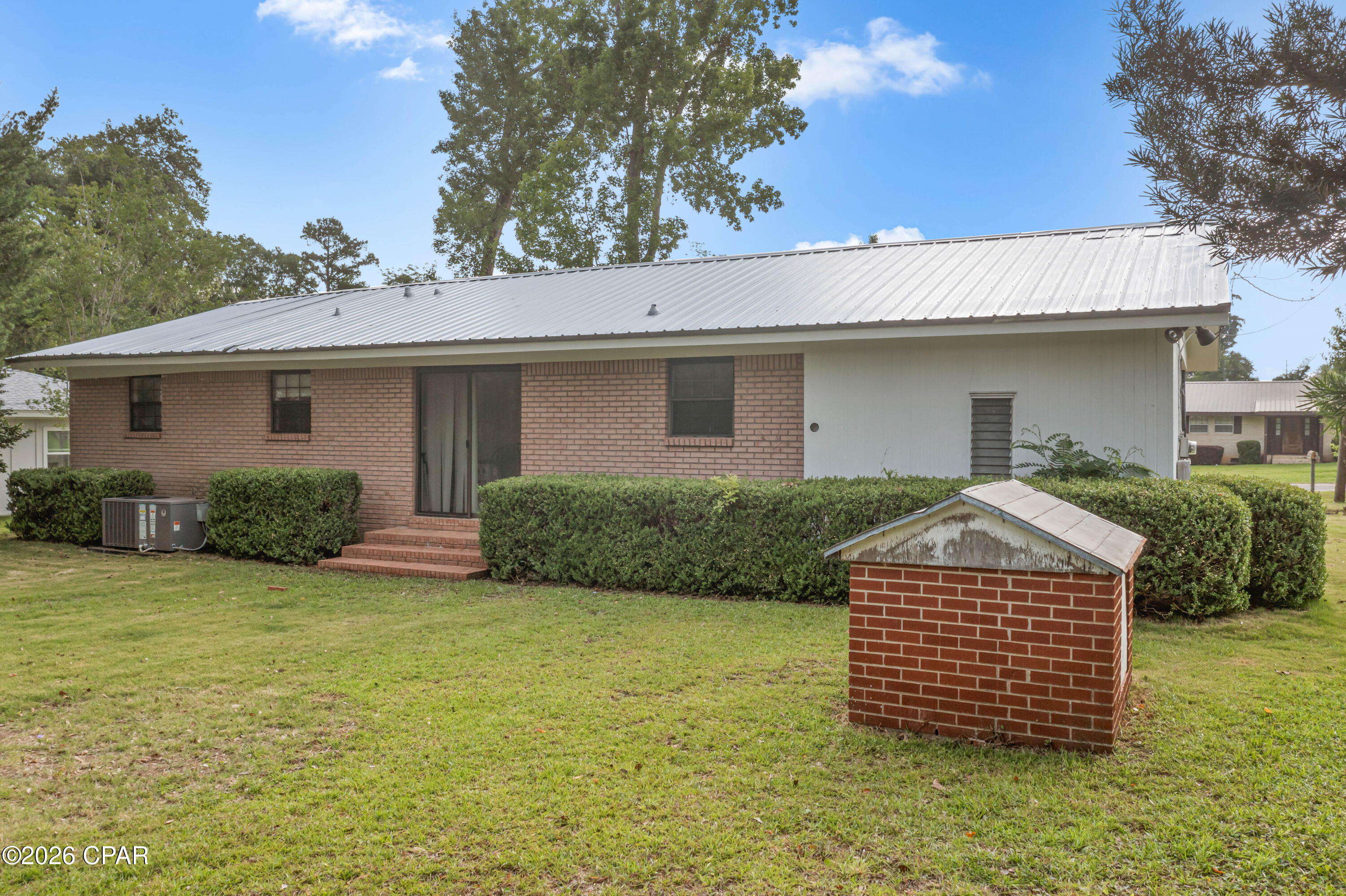 West Manor - Residential