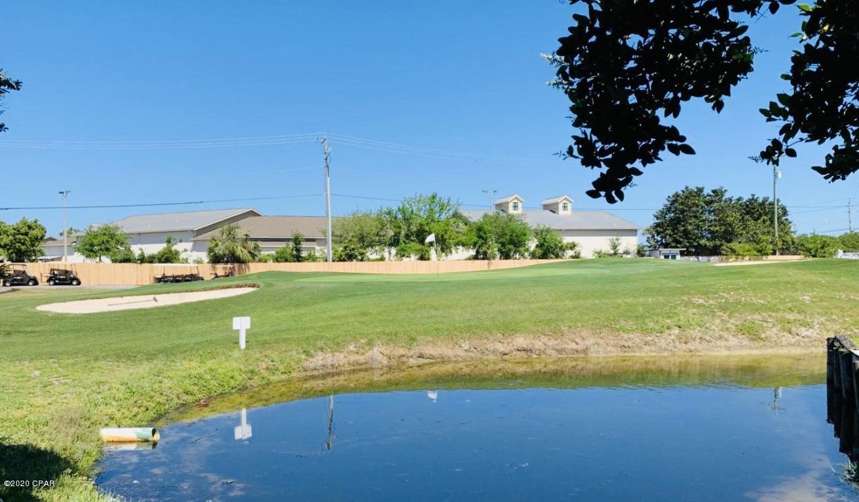 Edgewater Golf Villas V-B - Residential