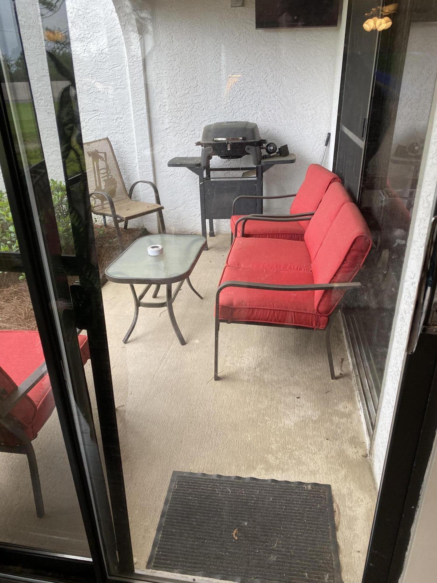 Edgewater Golf Villas V-B - Residential