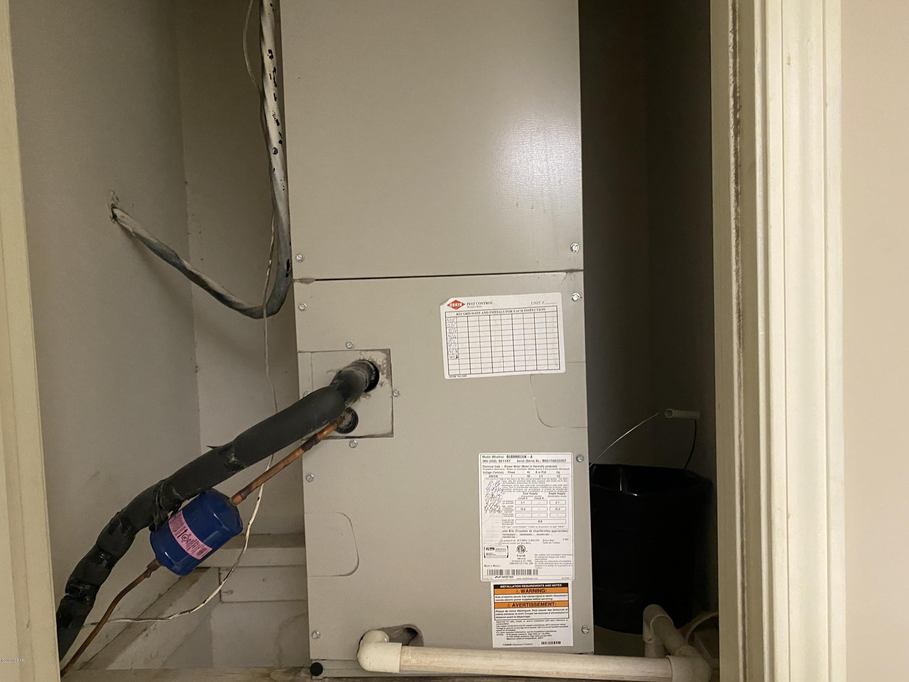 Edgewater Golf Villas V-B - Residential