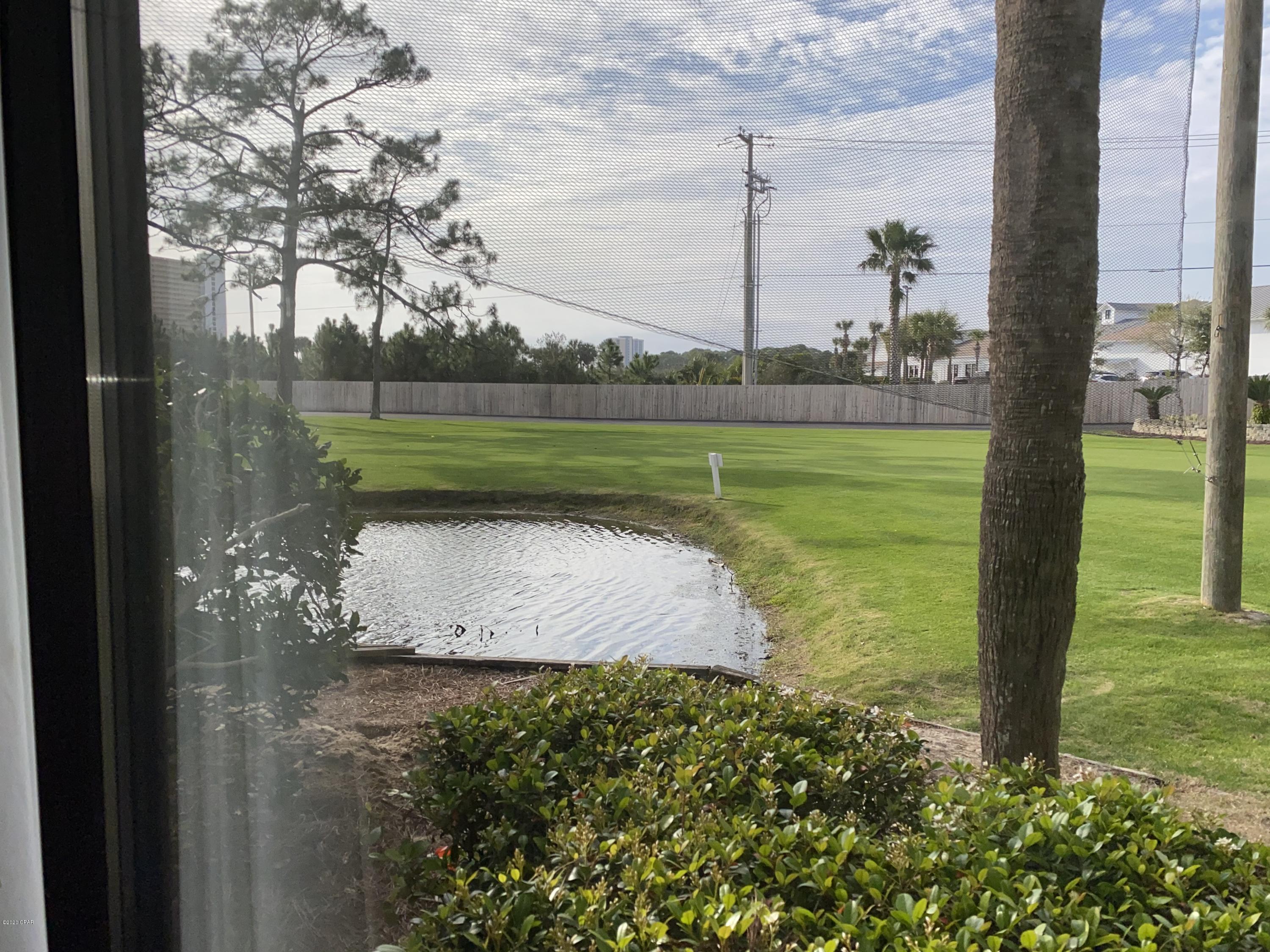 Edgewater Golf Villas V-B - Residential