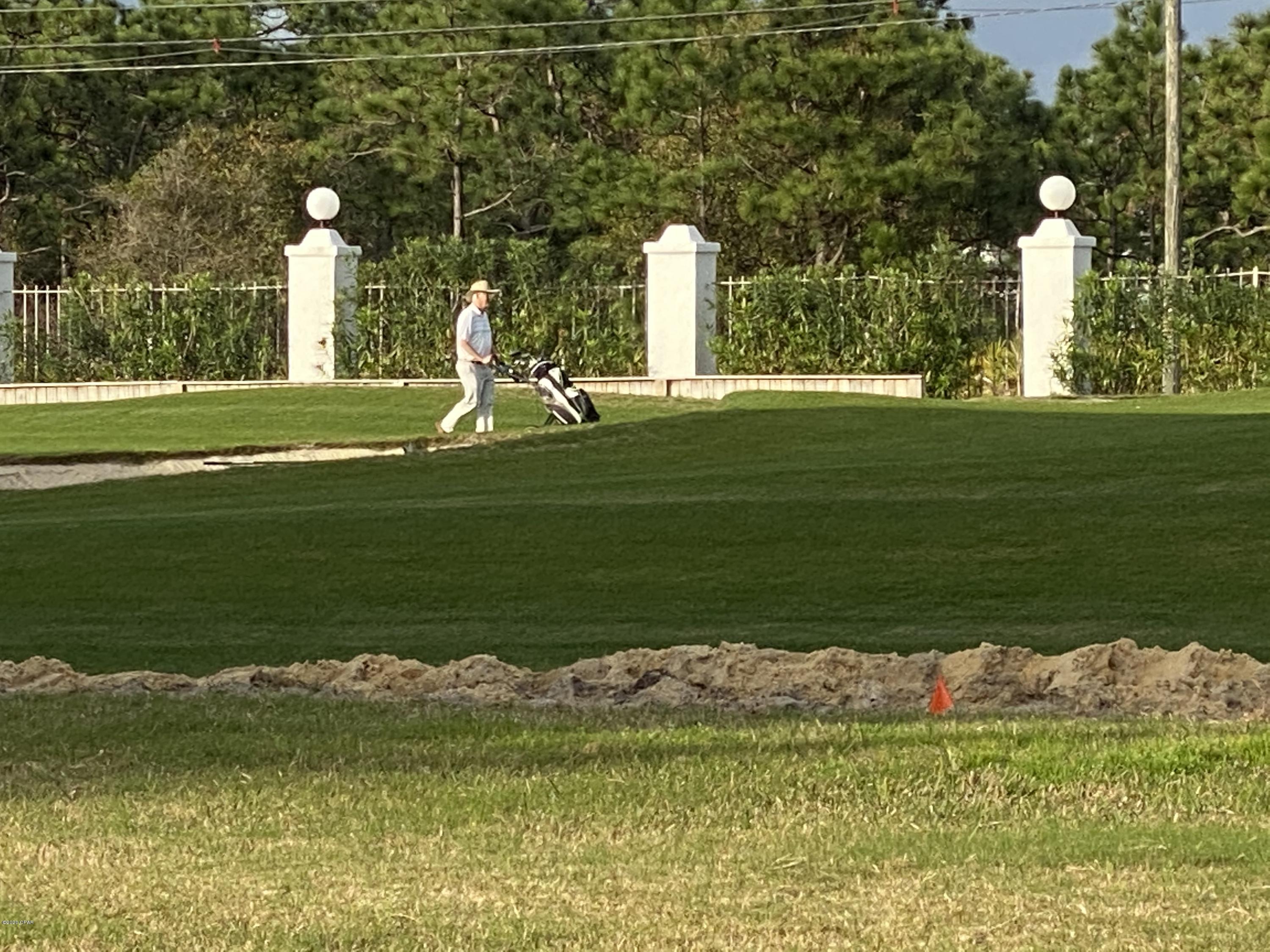 Edgewater Golf Villas V-B - Residential