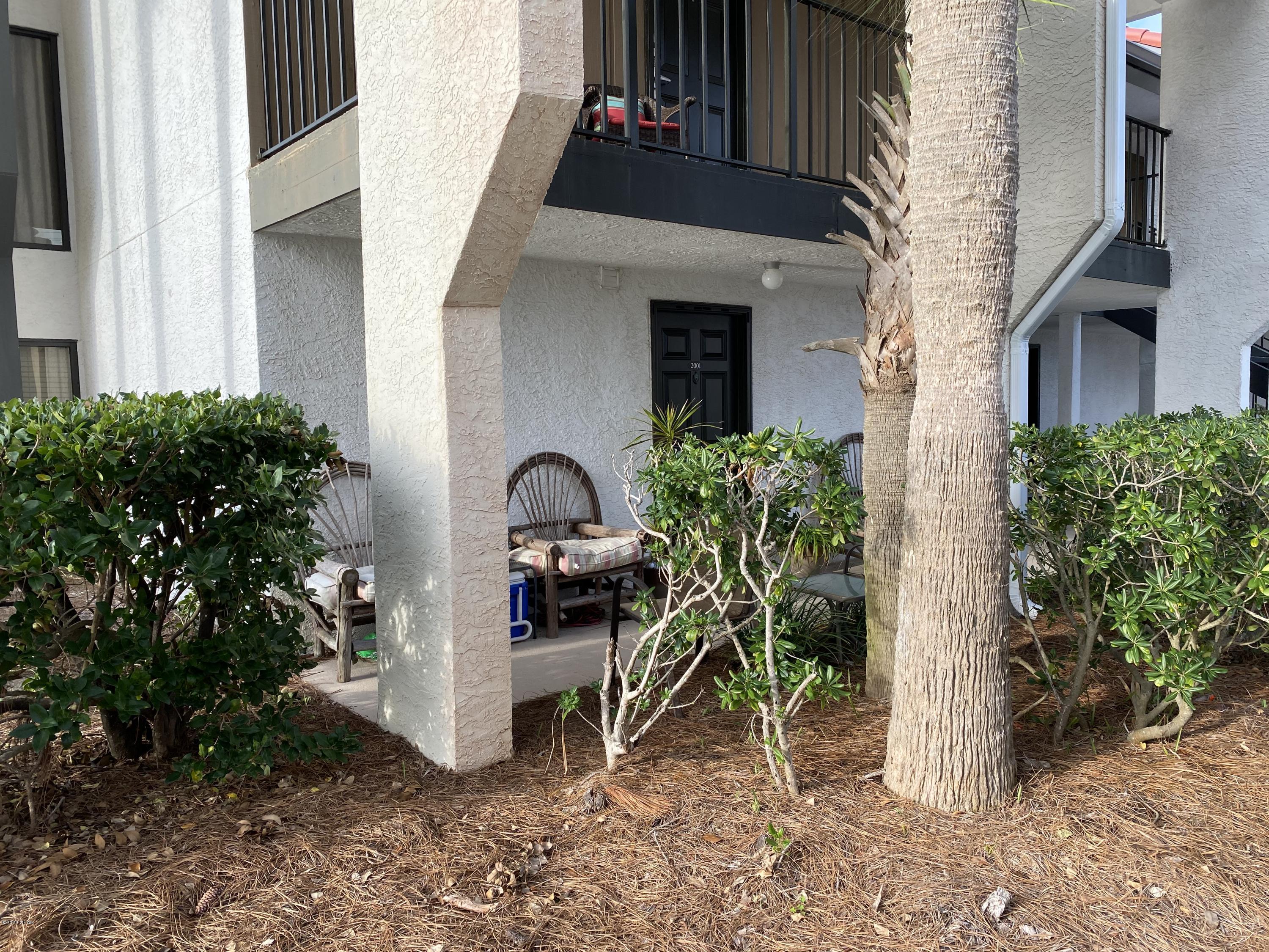 Edgewater Golf Villas V-B - Residential