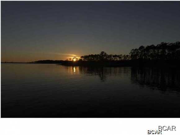 Laird Bayou - Land