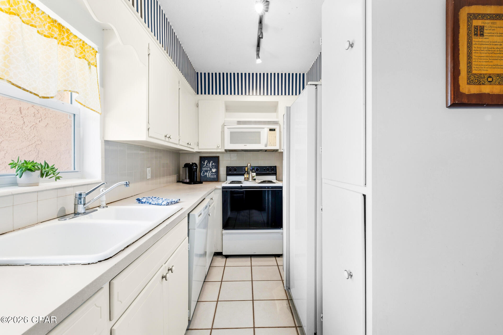 Silver Sands Beach - Residential