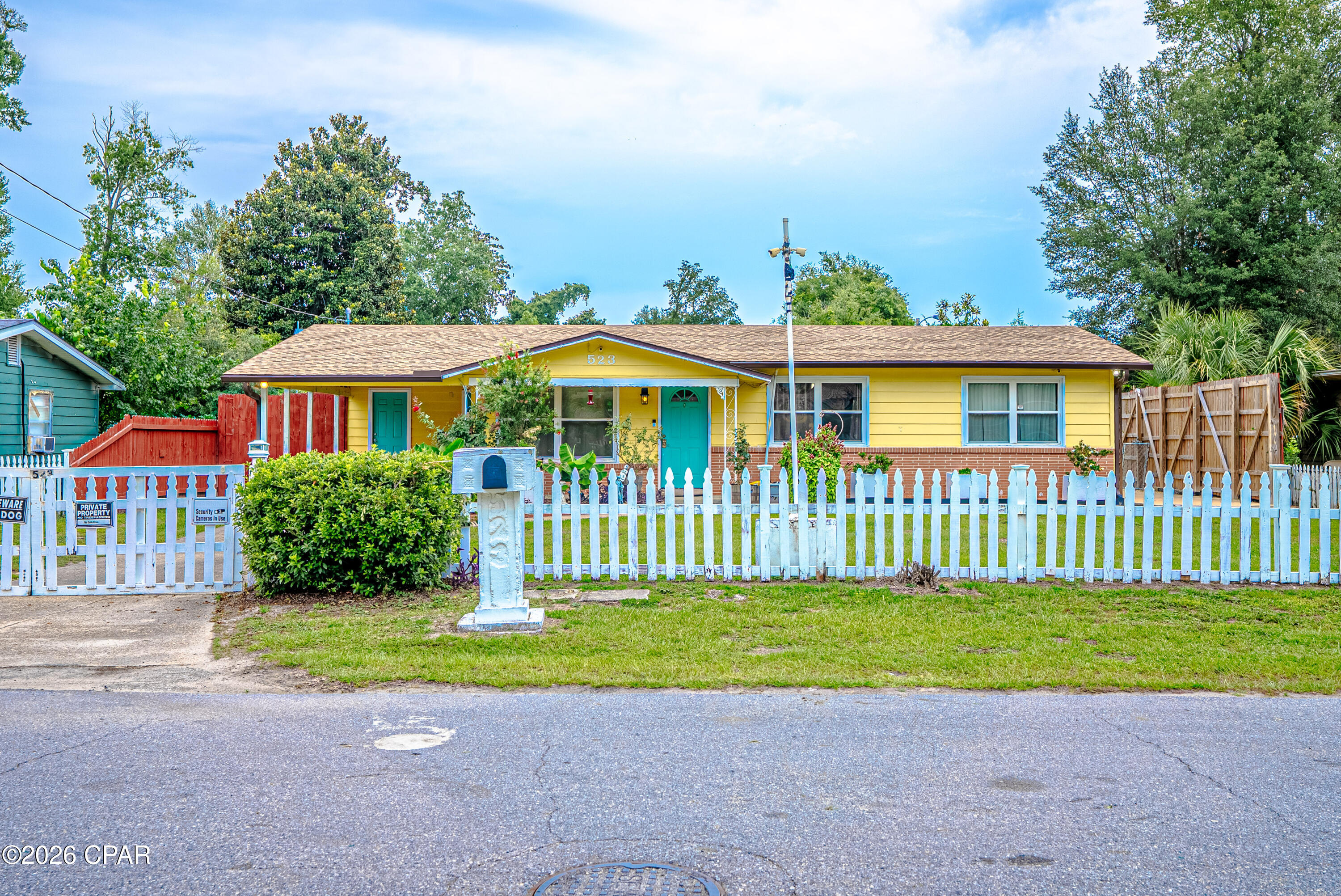 Lake Drive Heights - Residential