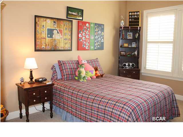 Hawks Landing - Residential