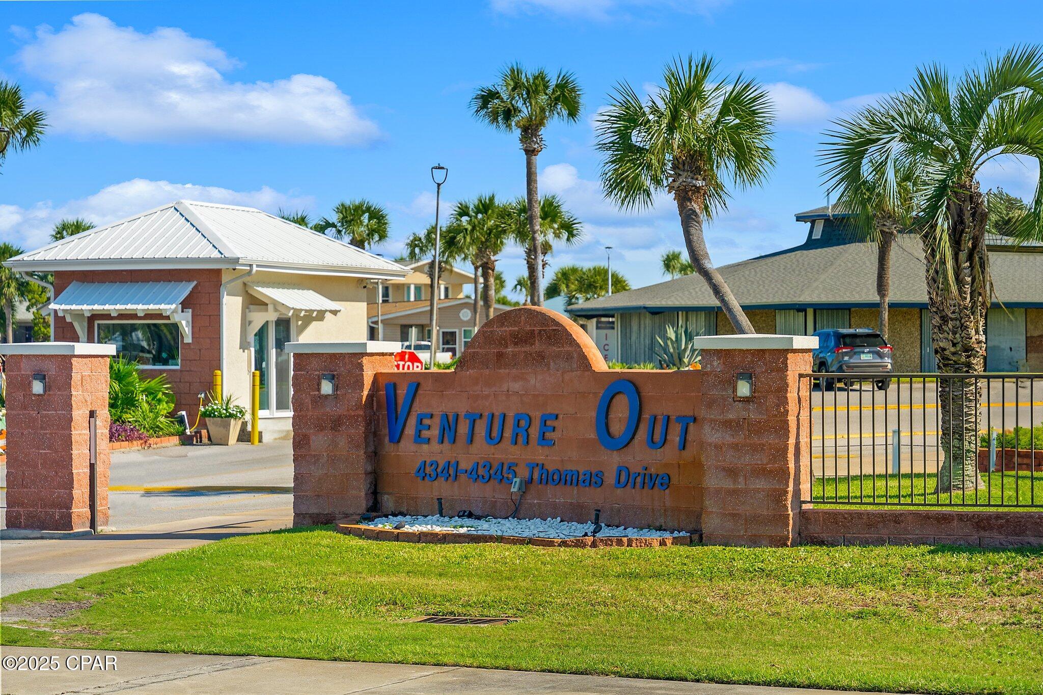 Venture Out Travel Trail - Land