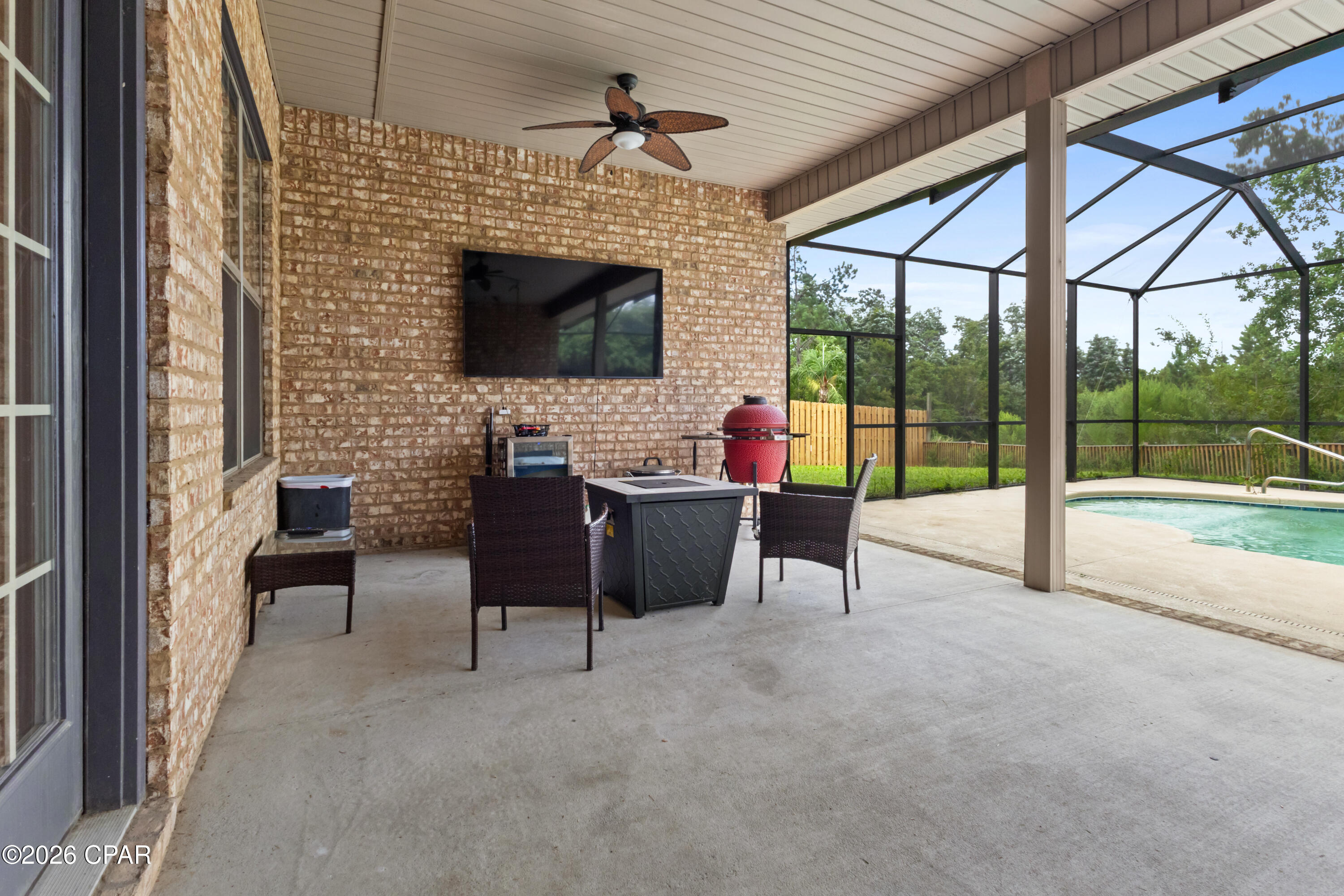College Oaks - Residential