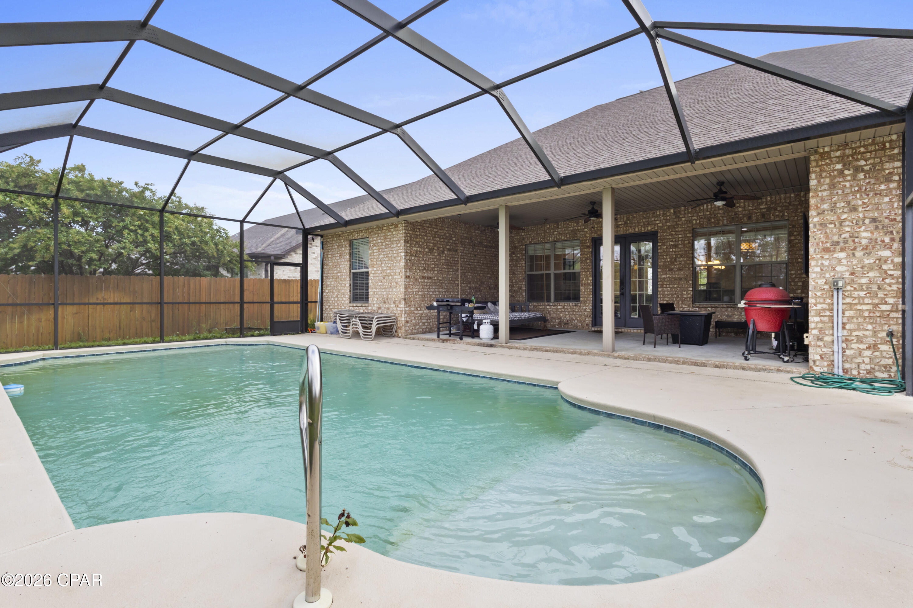 College Oaks - Residential
