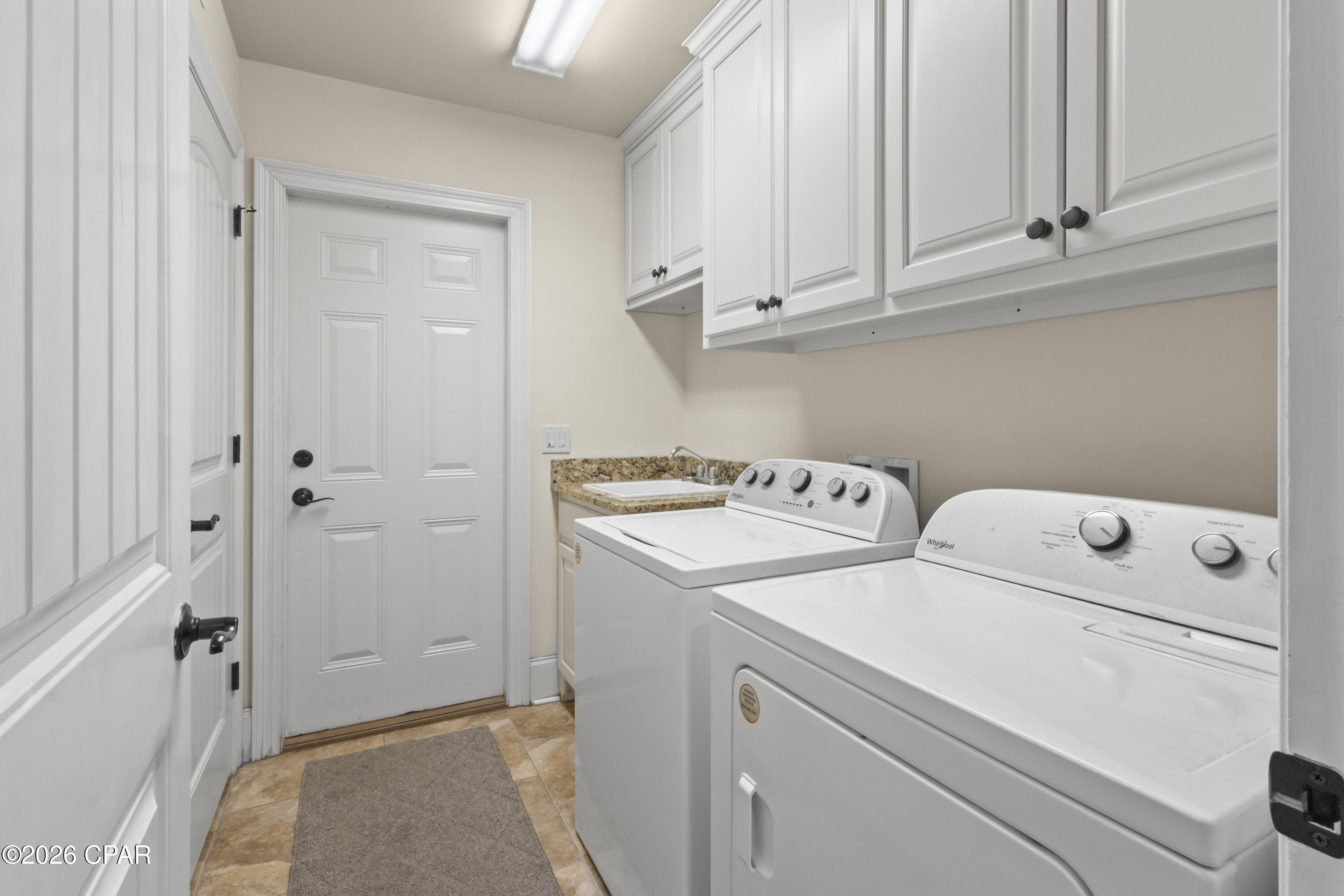 College Oaks - Residential