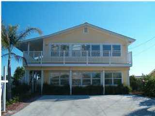 Unit B is the Downstairs unit. 2 bedrooms, 2 Bath. Gas stove, comes with Front loading washer and Drier. Very spacious and close to beach. It has a fenced shared backyard. NO SMOKING!!!

All Utilities included in rent- Electricity, water/sewer/garbage, gas, basic cable, as well as lawn care.