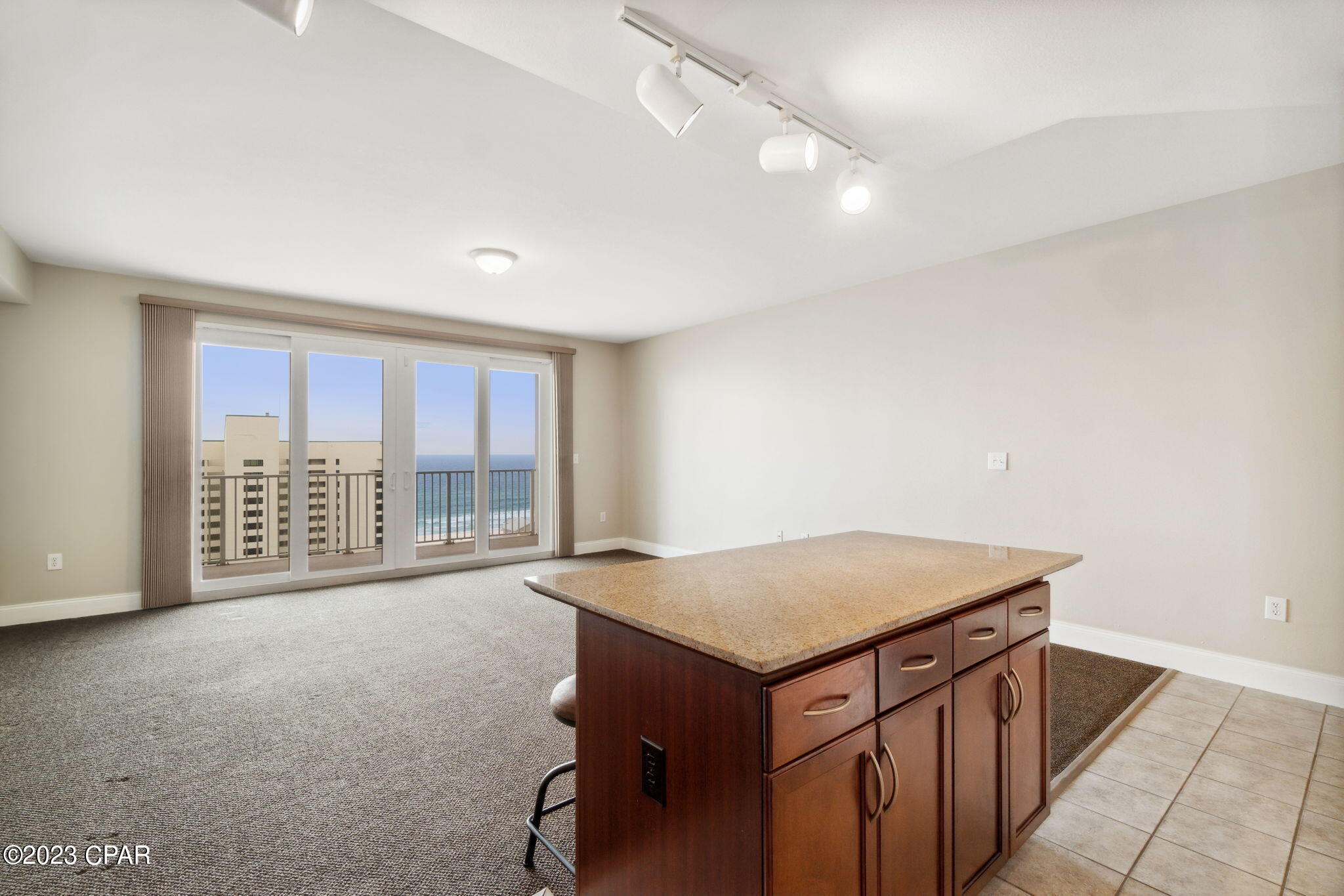 Laketown Wharf - Residential