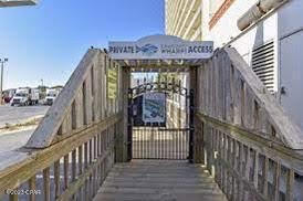 Laketown Wharf - Residential