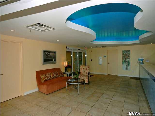 Splash Condo - Residential