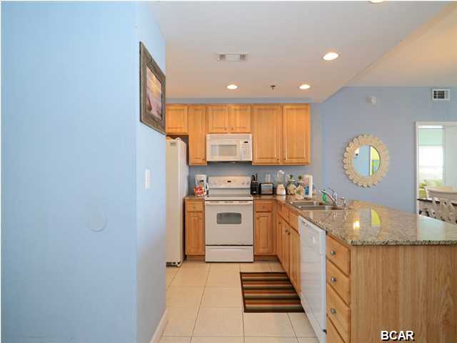 Splash Condo - Residential