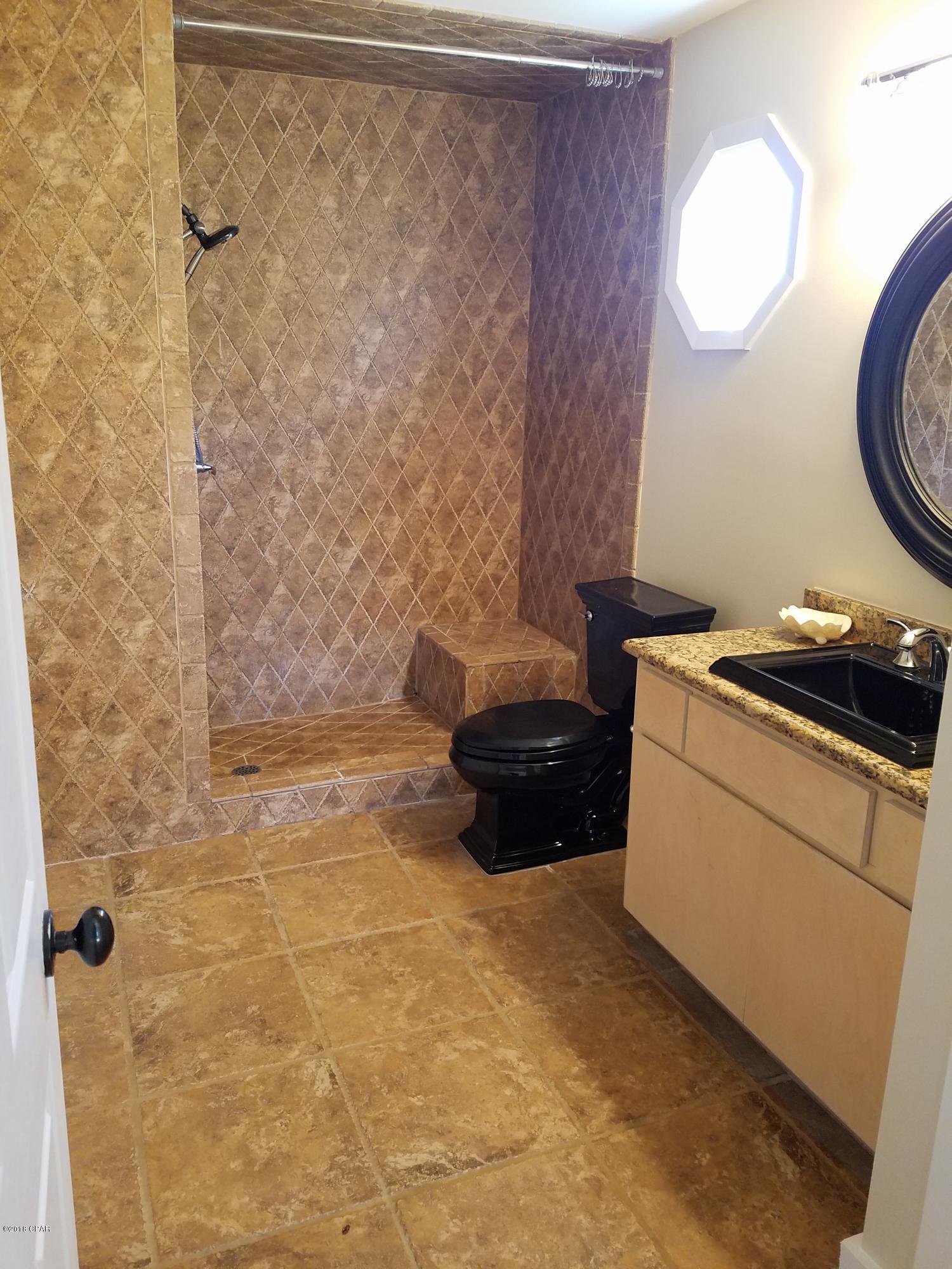 Biltmore Beach - Residential Lease