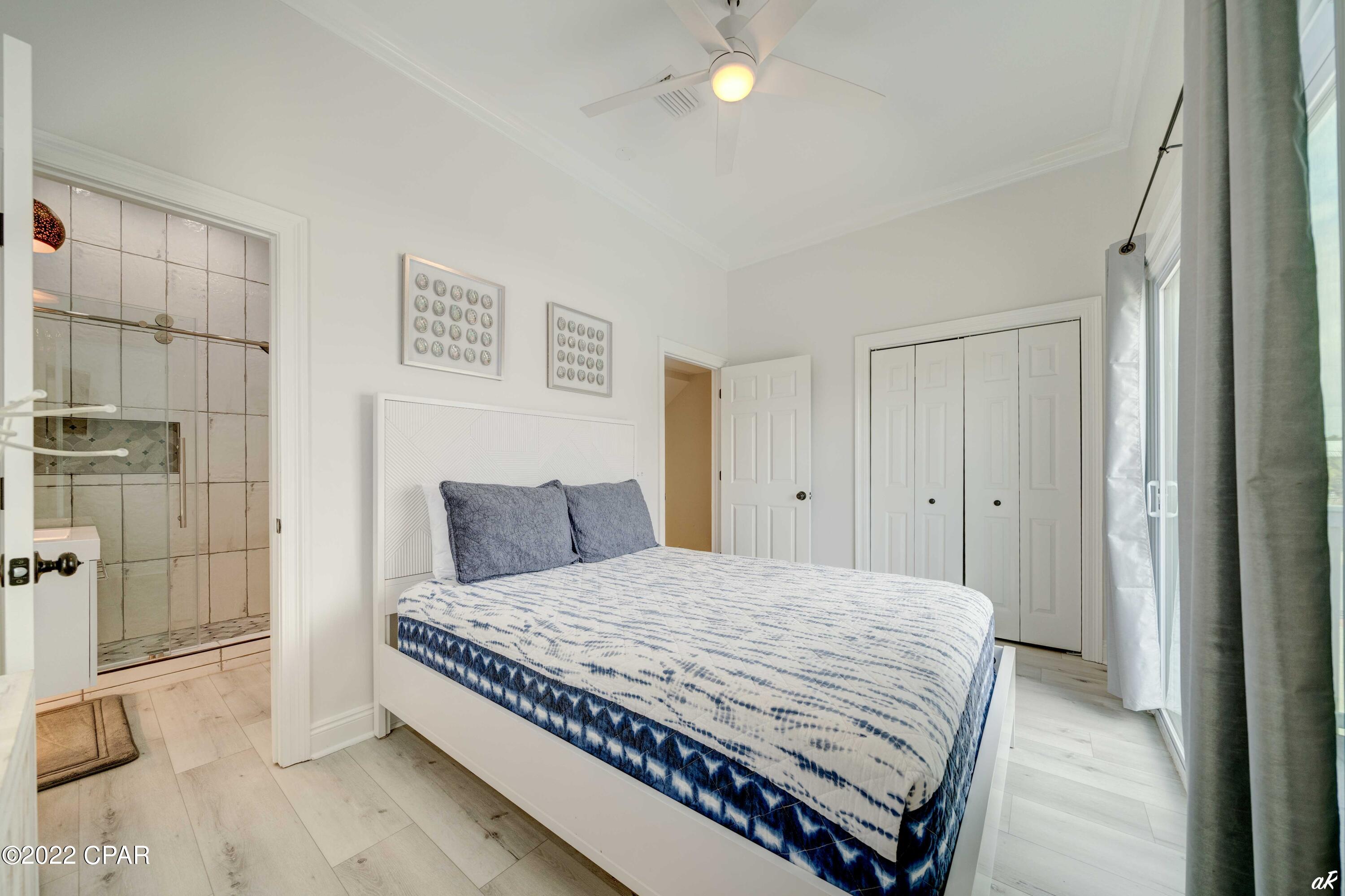 Summer Towne Cottage Condo Ph II - Residential