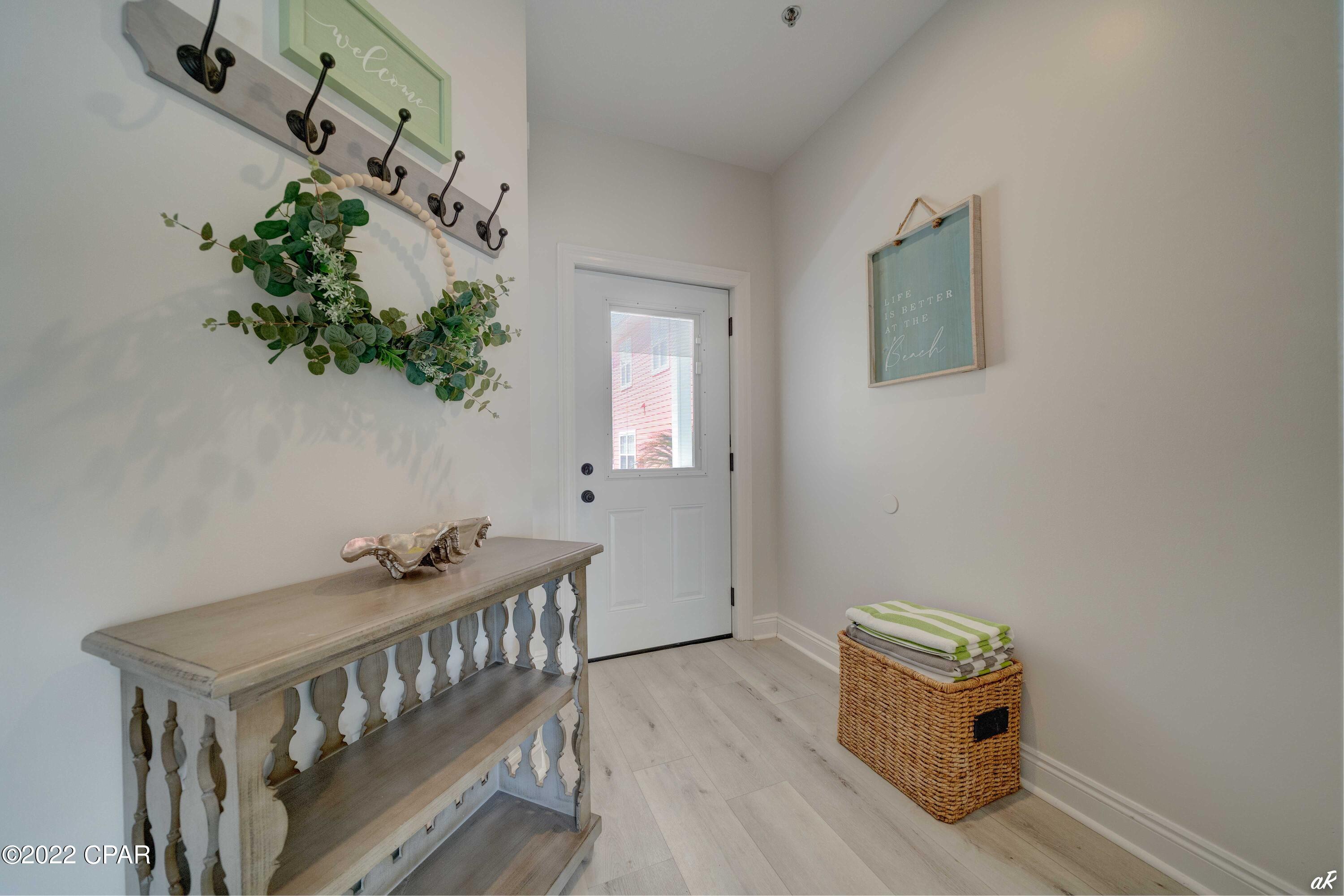 Summer Towne Cottage Condo Ph II - Residential