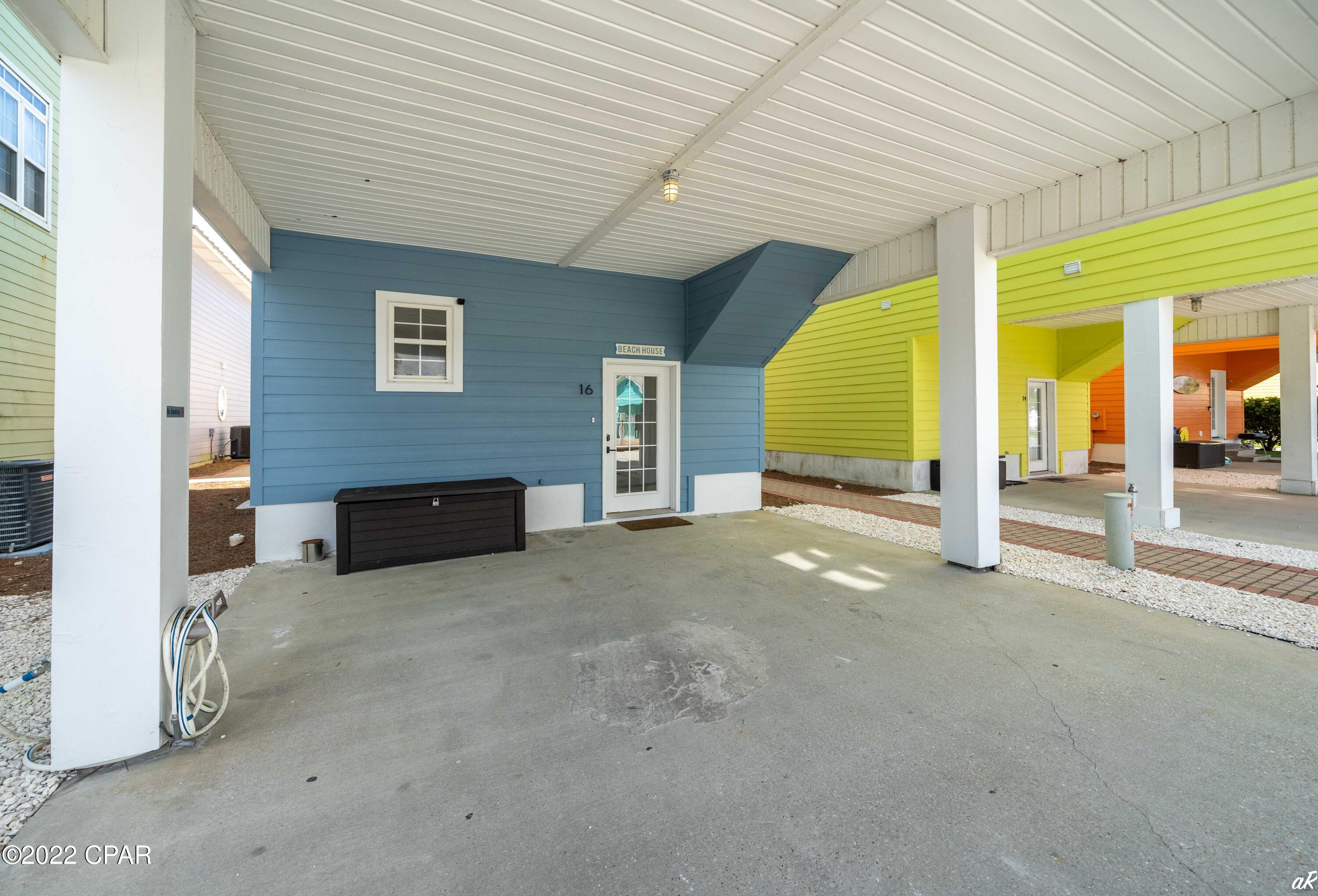 Summer Towne Cottage Condo Ph II - Residential