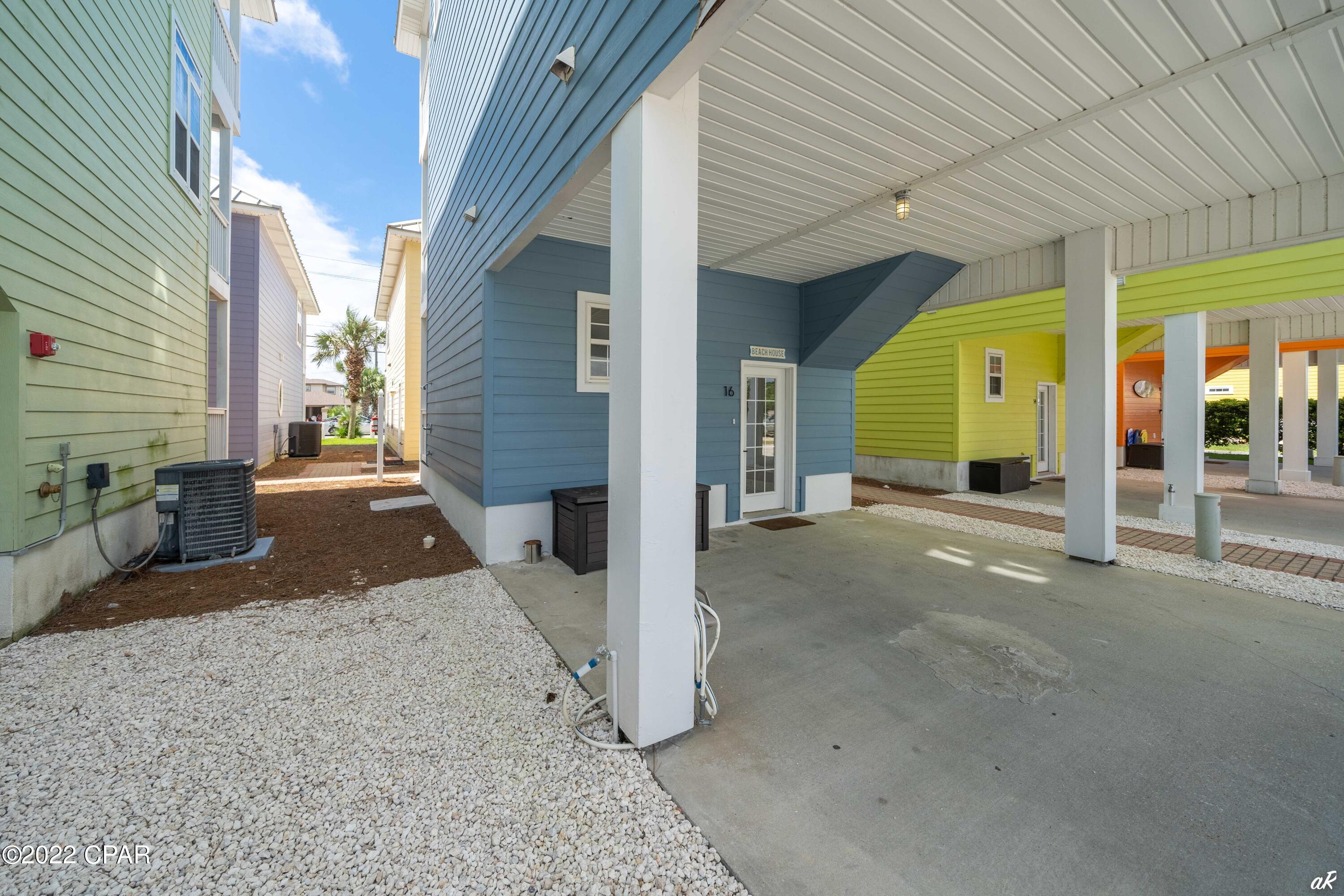 Summer Towne Cottage Condo Ph II - Residential