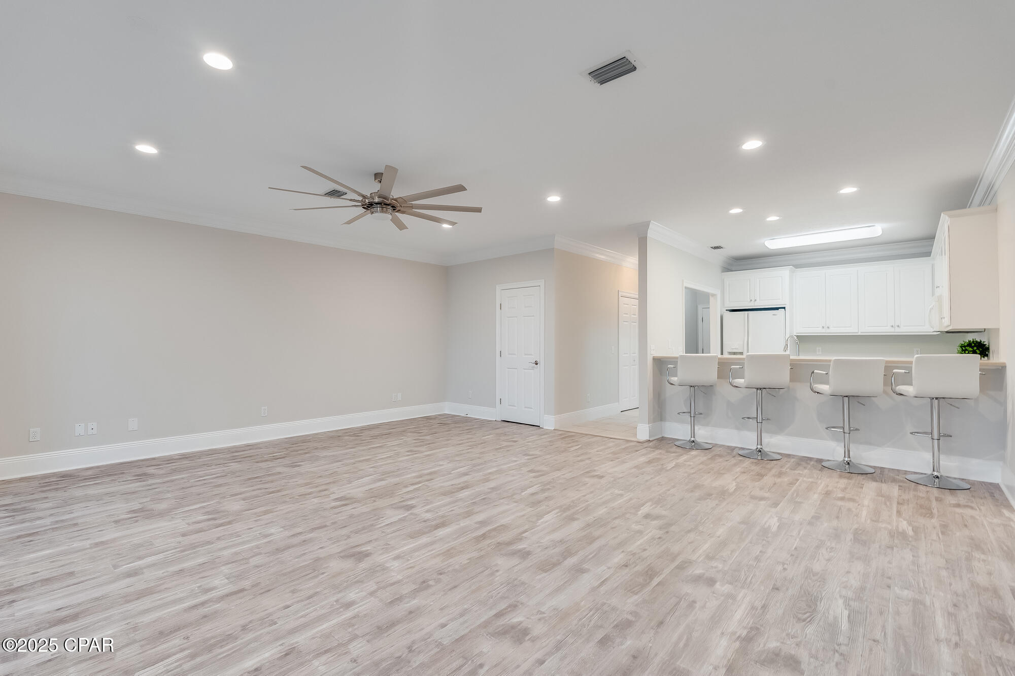 Pelican Bay - Residential