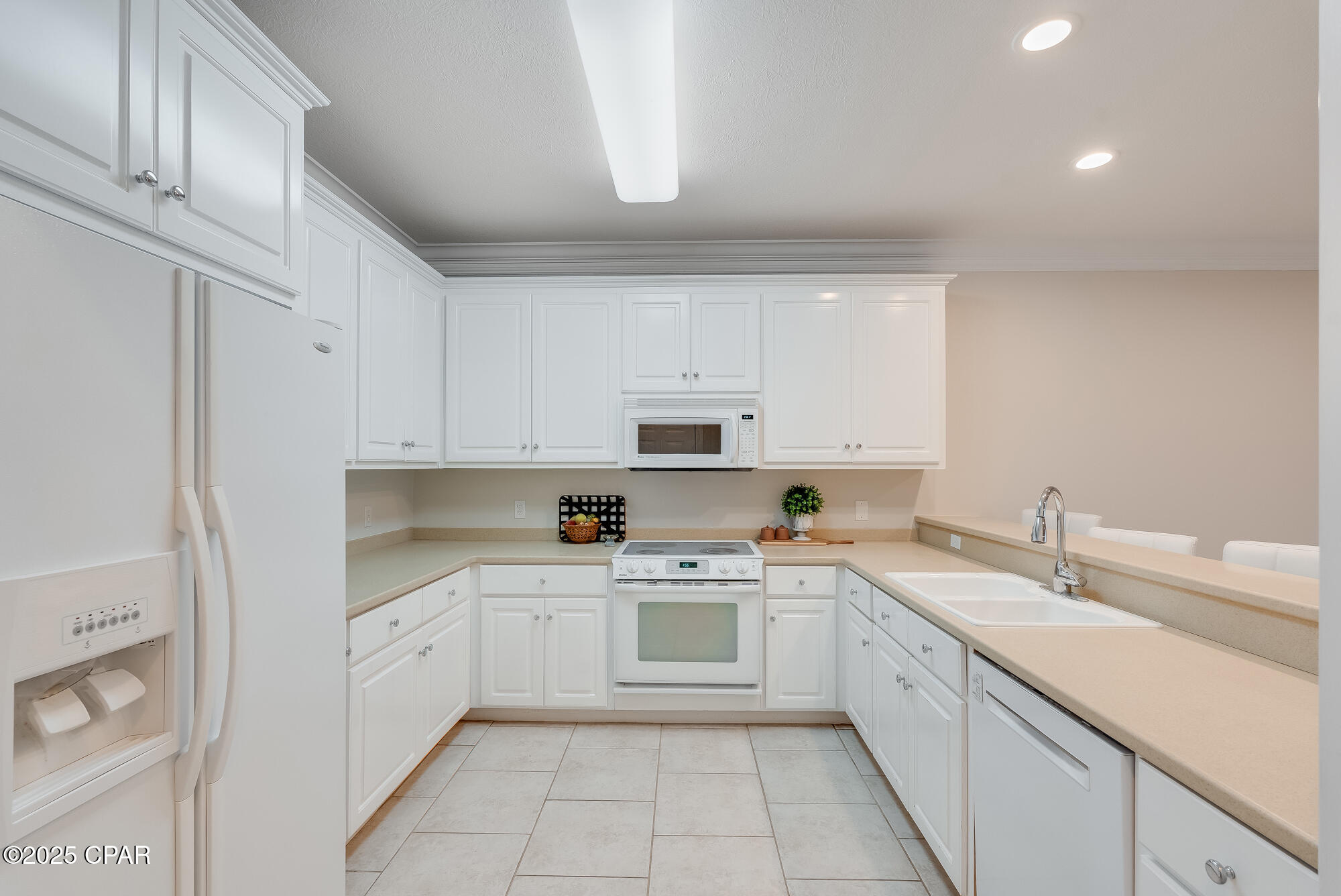 Pelican Bay - Residential
