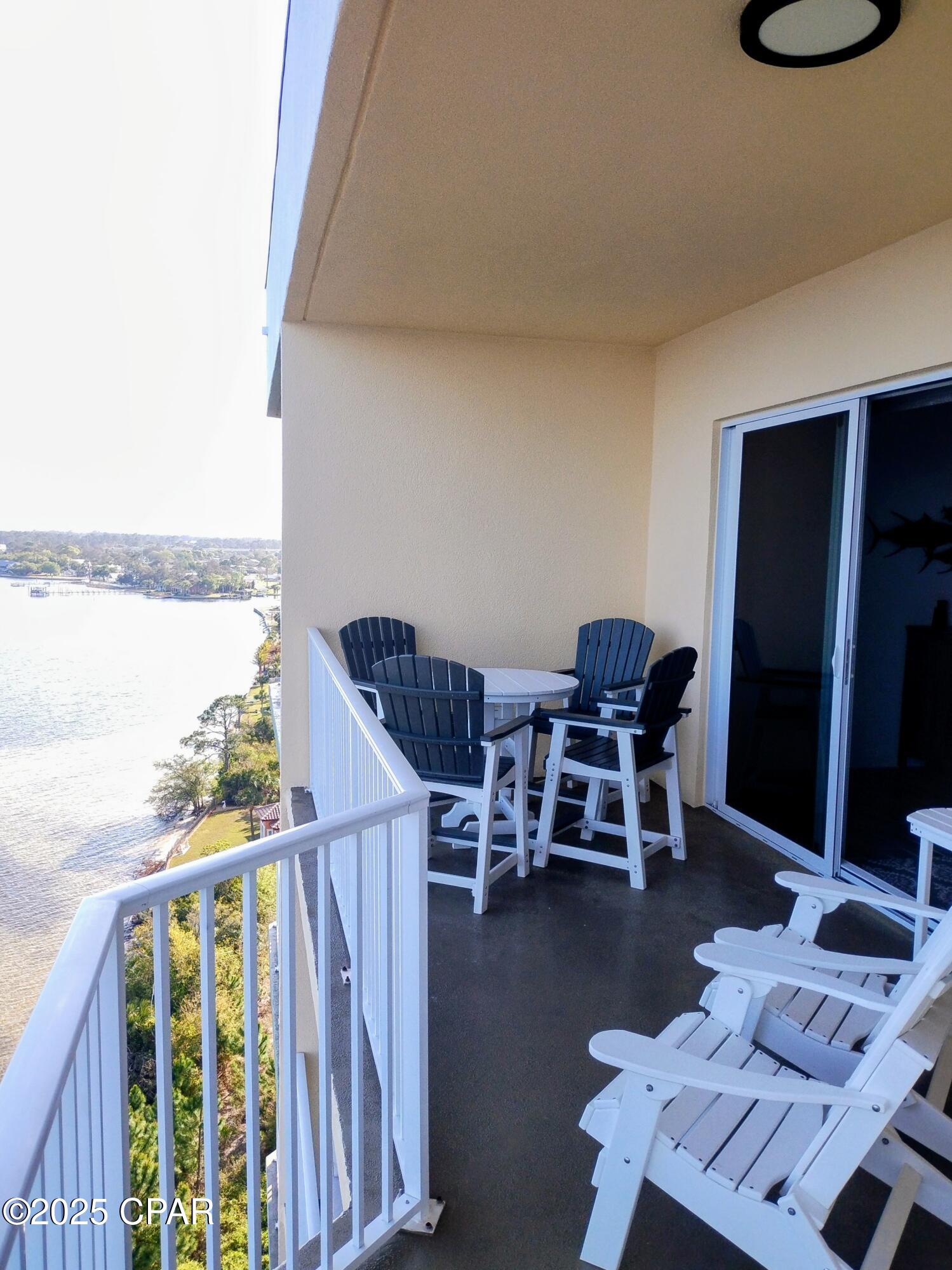 Hibiscus By The Bay - Residential