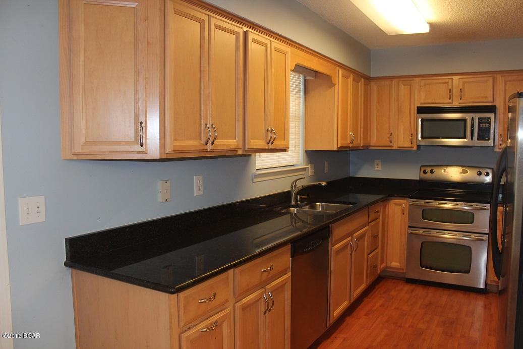 Shadow Bay Unit 2 Replat - Residential