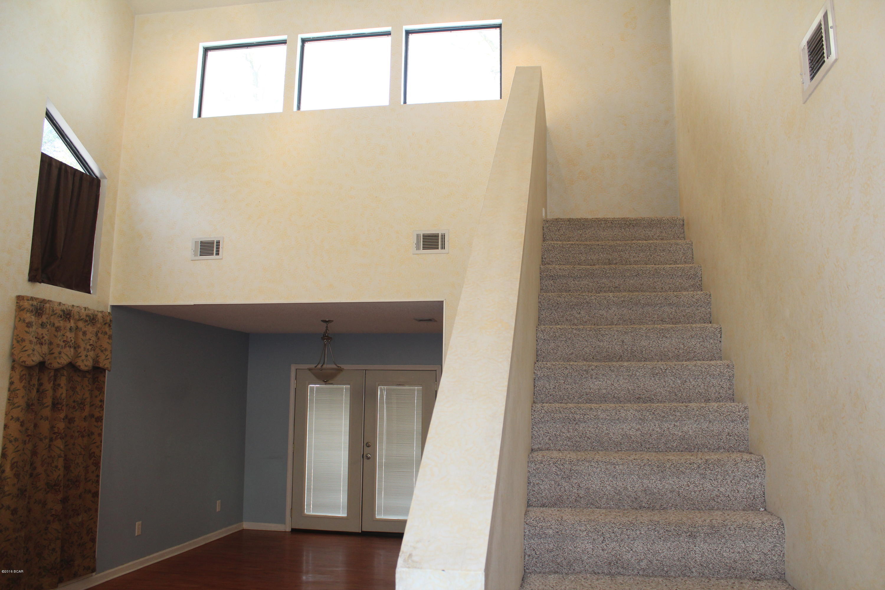 Shadow Bay Unit 2 Replat - Residential